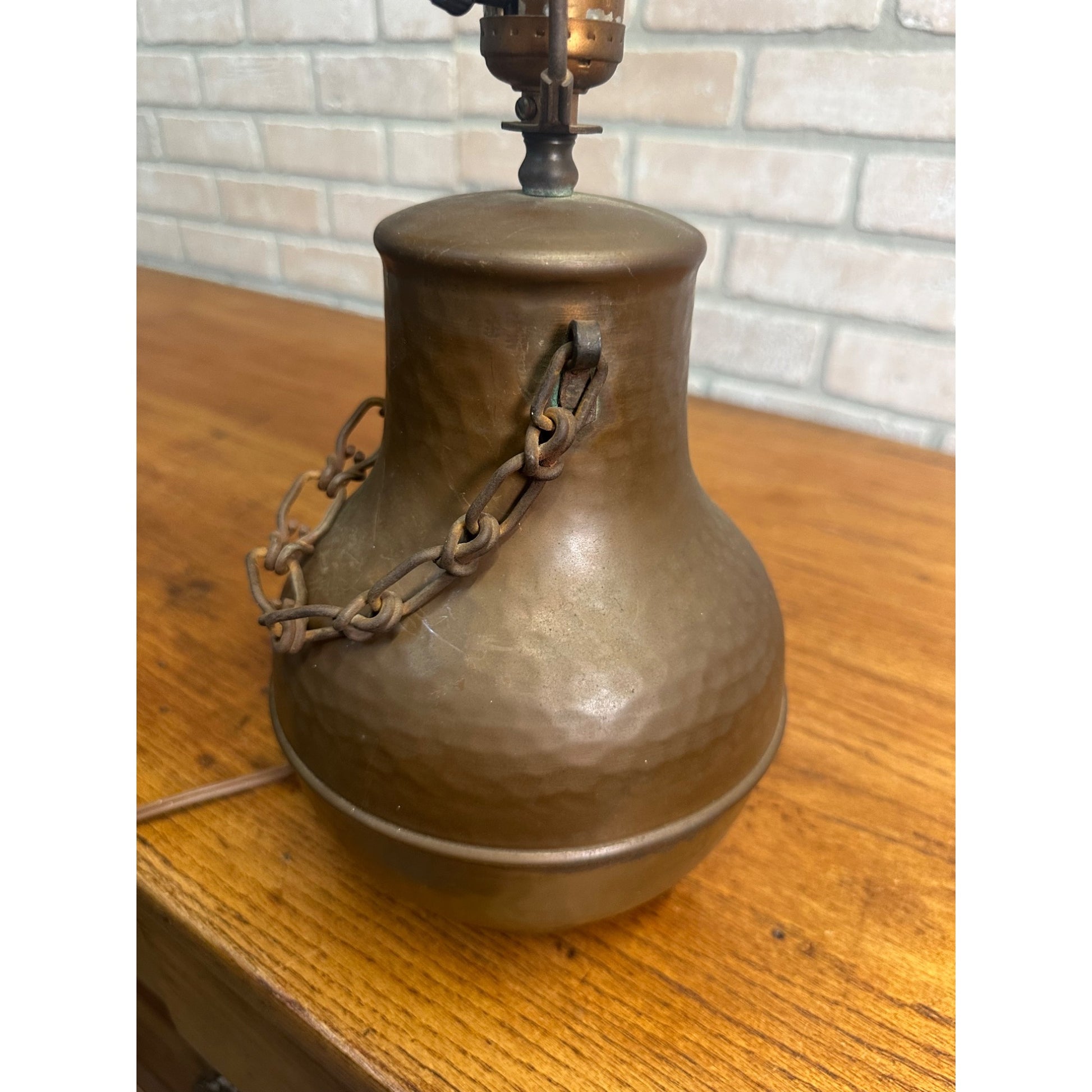 Vintage Arts & Crafts Hammered Copper & Iron Chain Table Lamp Mission