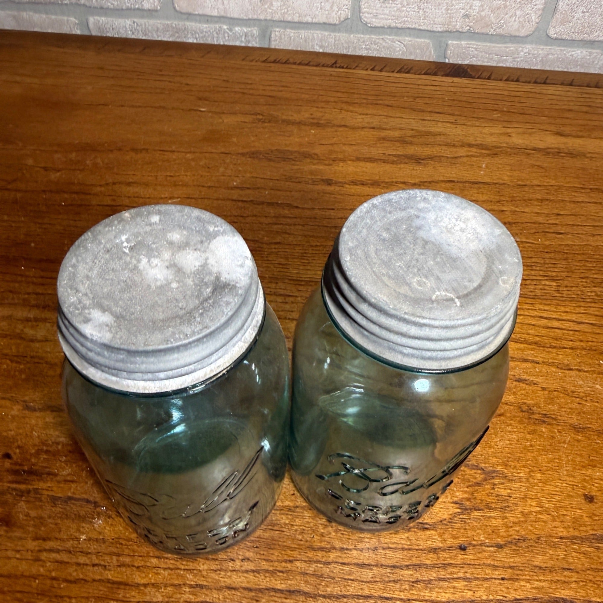 Vintage Blue Mason Canning Ball Jars Kitchen Decor Pair #10 & #11 W/ Zinc Lids