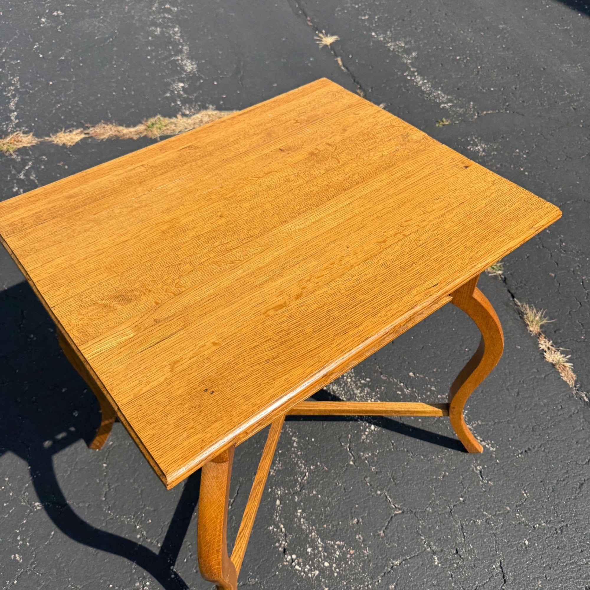Antique Oak Parlor Side Table Curved Legs Spindle Gallery Victorian c1900 Lamp Table