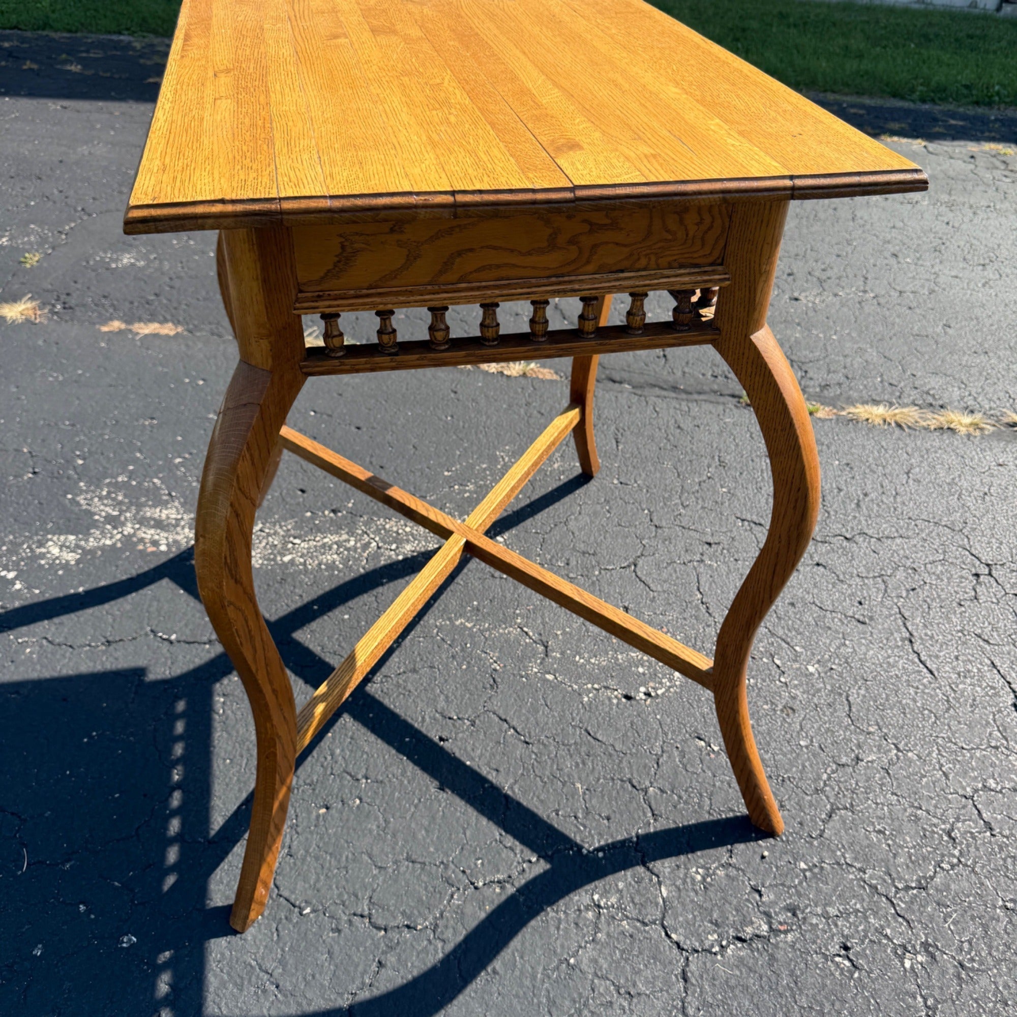 Antique Oak Parlor Side Table Curved Legs Spindle Gallery Victorian c1900 Lamp Table
