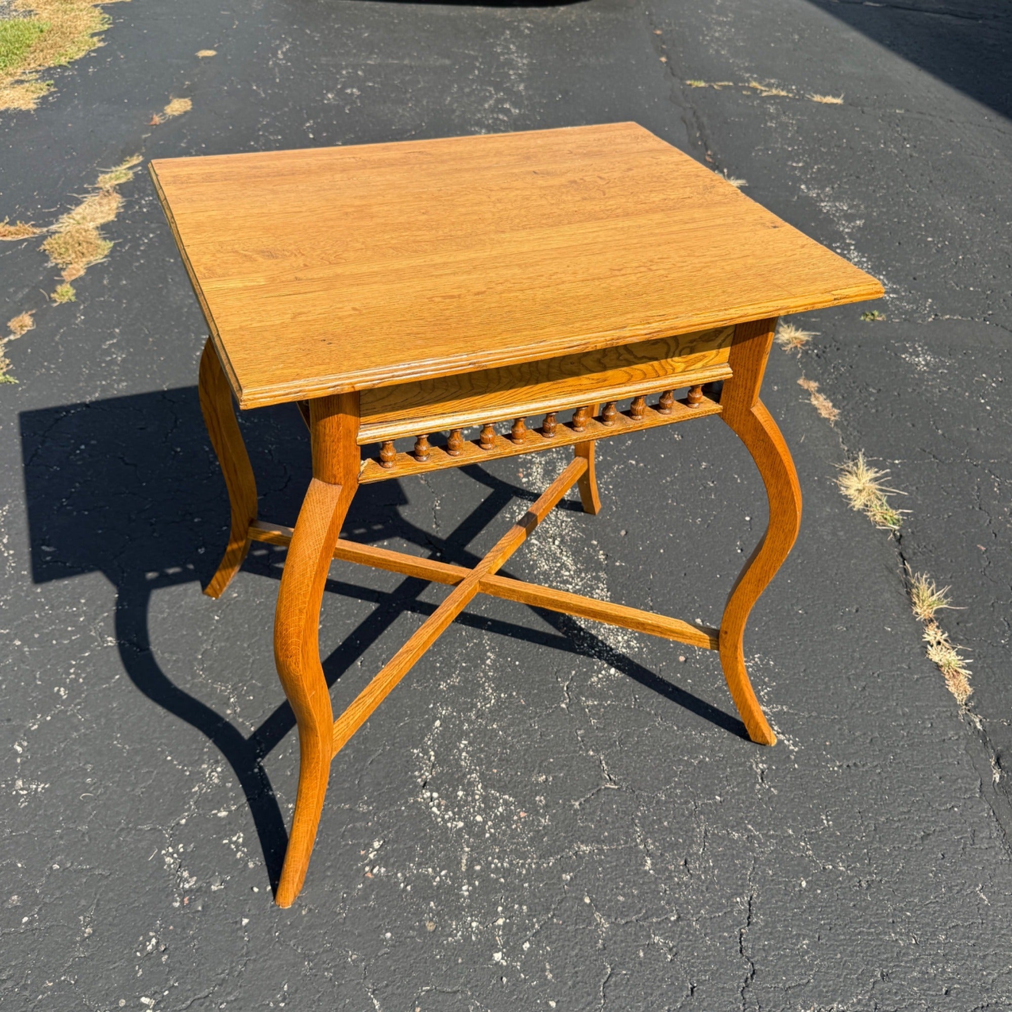 Antique Oak Parlor Side Table Curved Legs Spindle Gallery Victorian c1900 Lamp Table