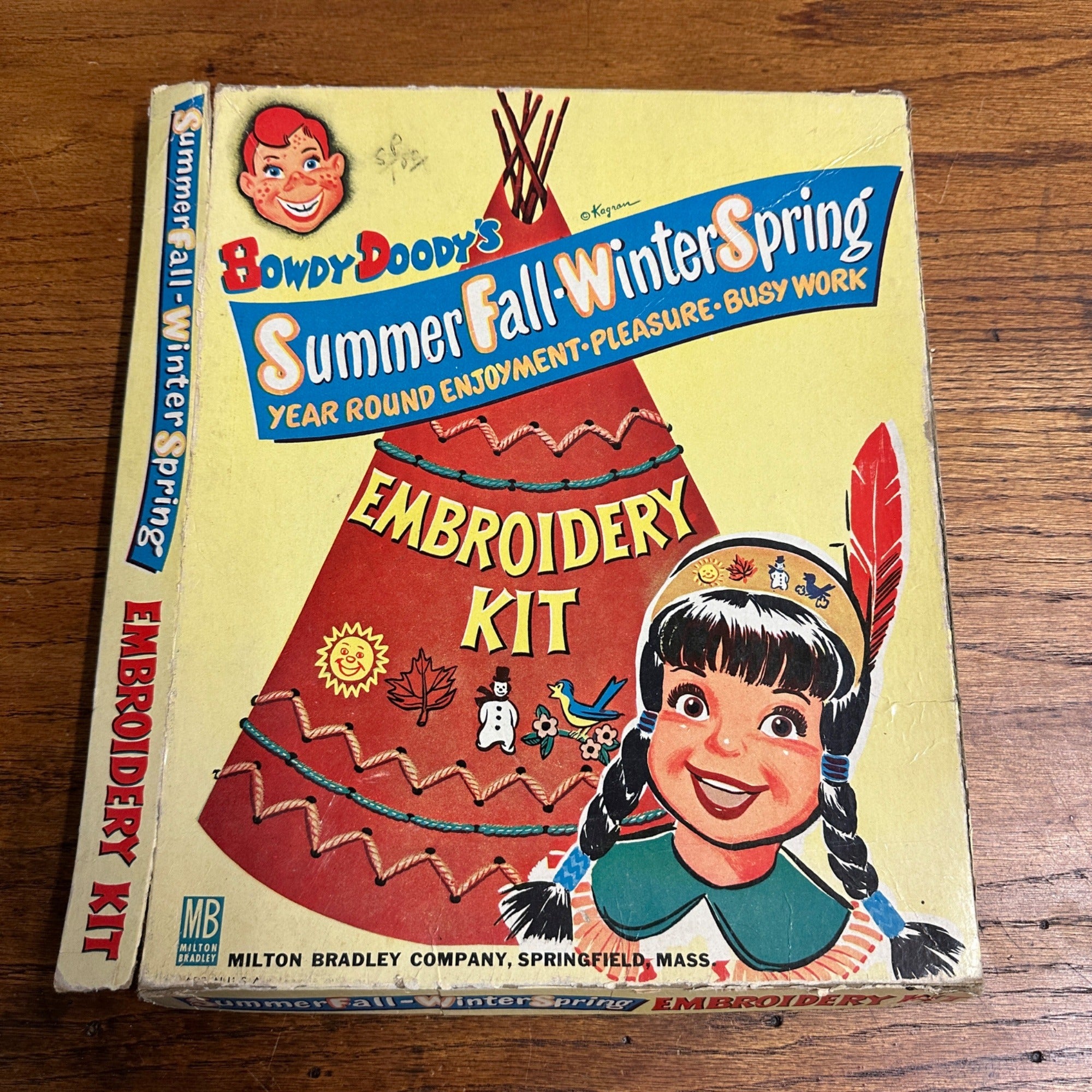HOWDY DOODY 1950's SUMMERFALL WINTERSPRING EMBROIDERY KIT IN THE BOX VINTAGE