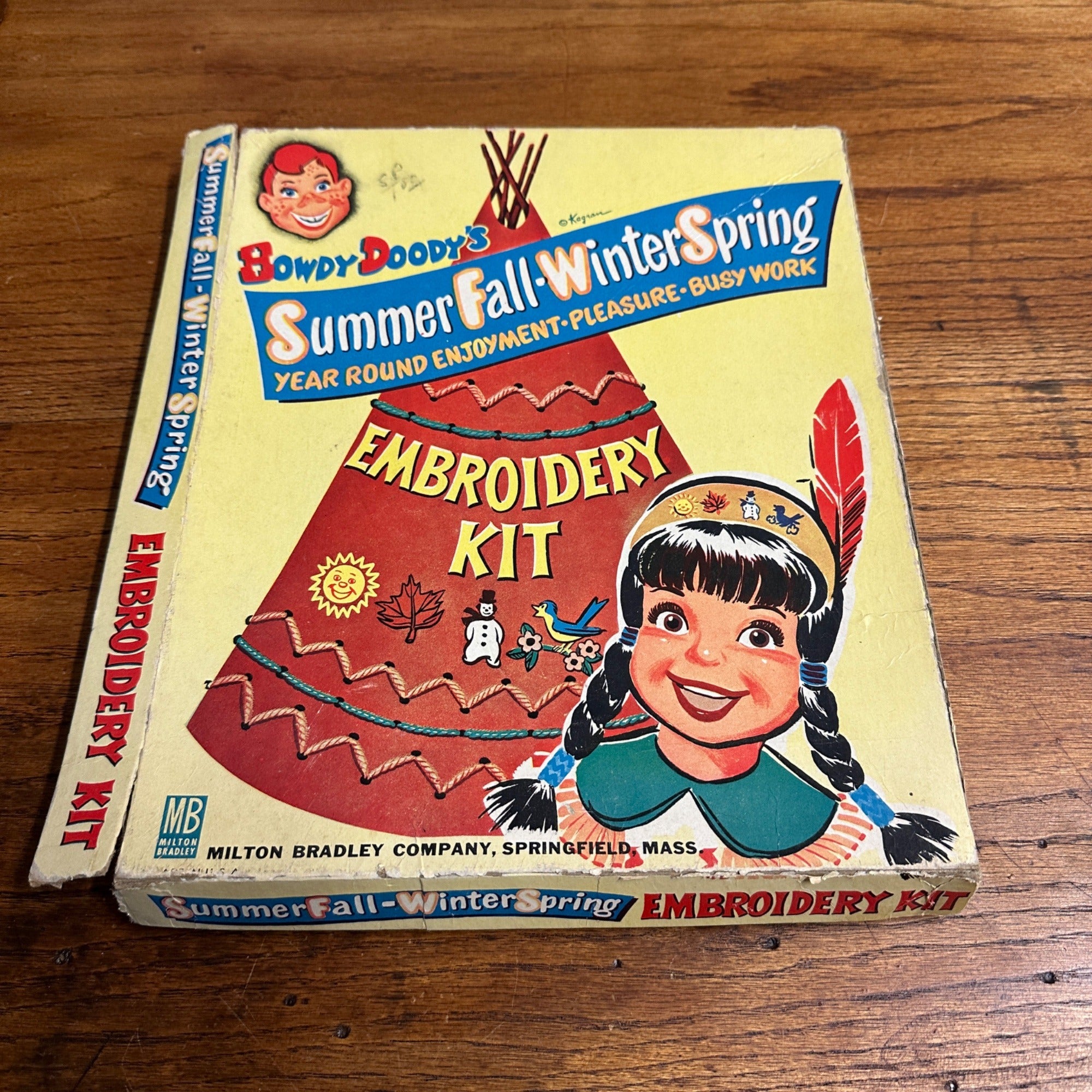 HOWDY DOODY 1950's SUMMERFALL WINTERSPRING EMBROIDERY KIT IN THE BOX VINTAGE