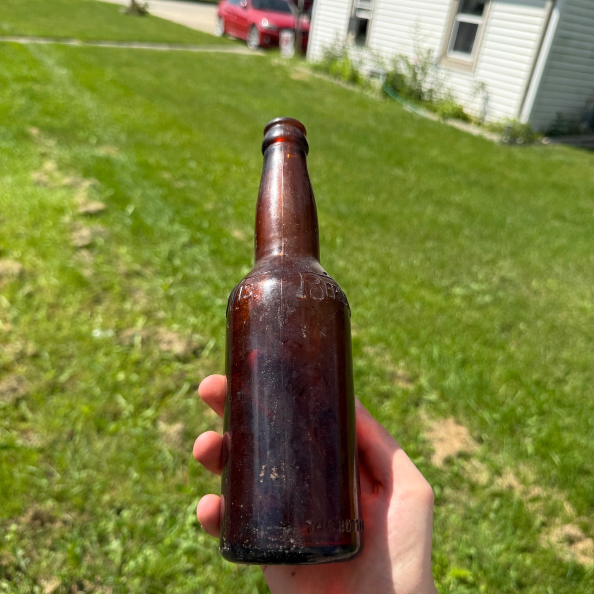 Vintage 12oz Berlin Brewing Co. Beer Bottle. Berlin, Wis. Embossed