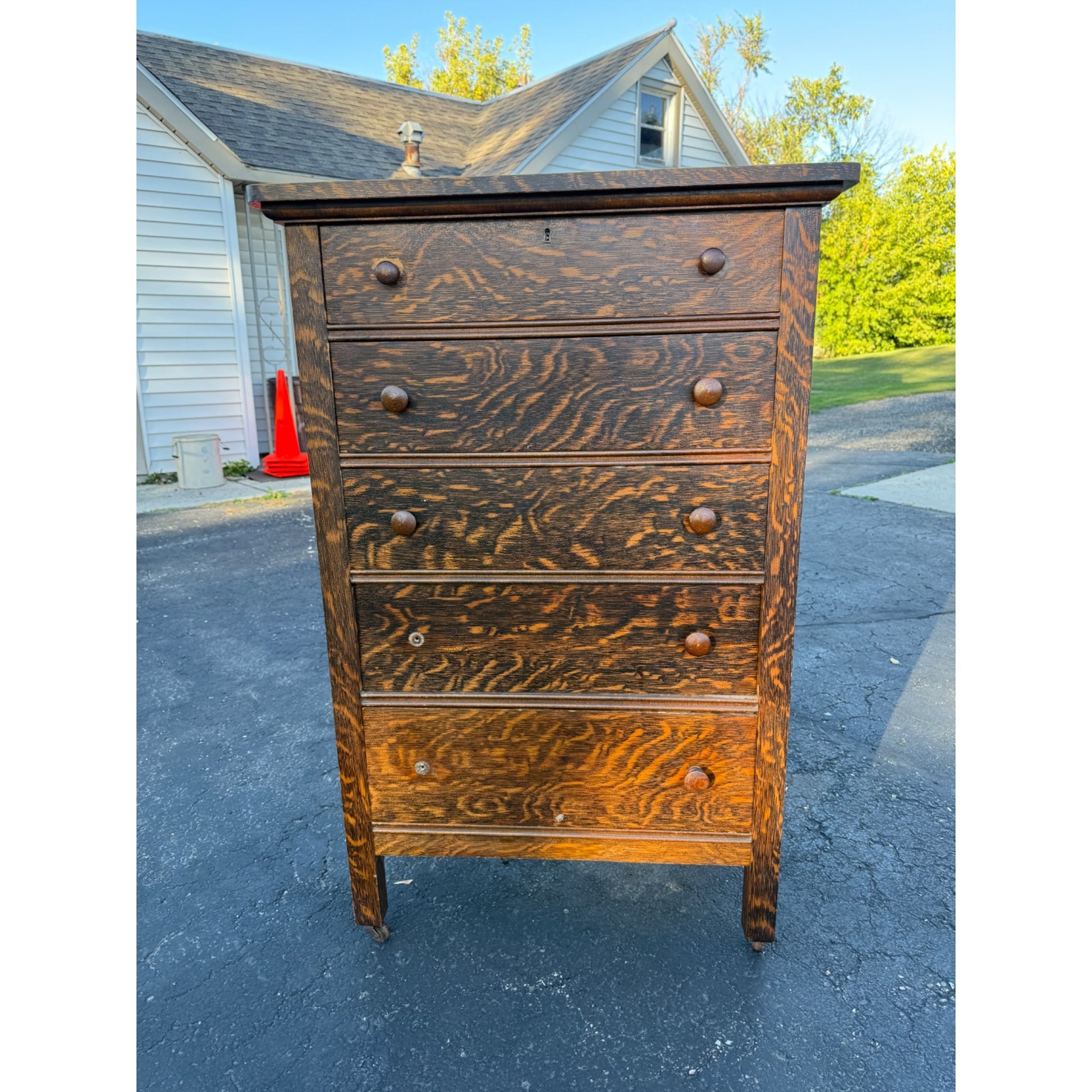 Antique Oak Dresser Five-Drawer Chest Of Drawers With Tiger Oak Finish