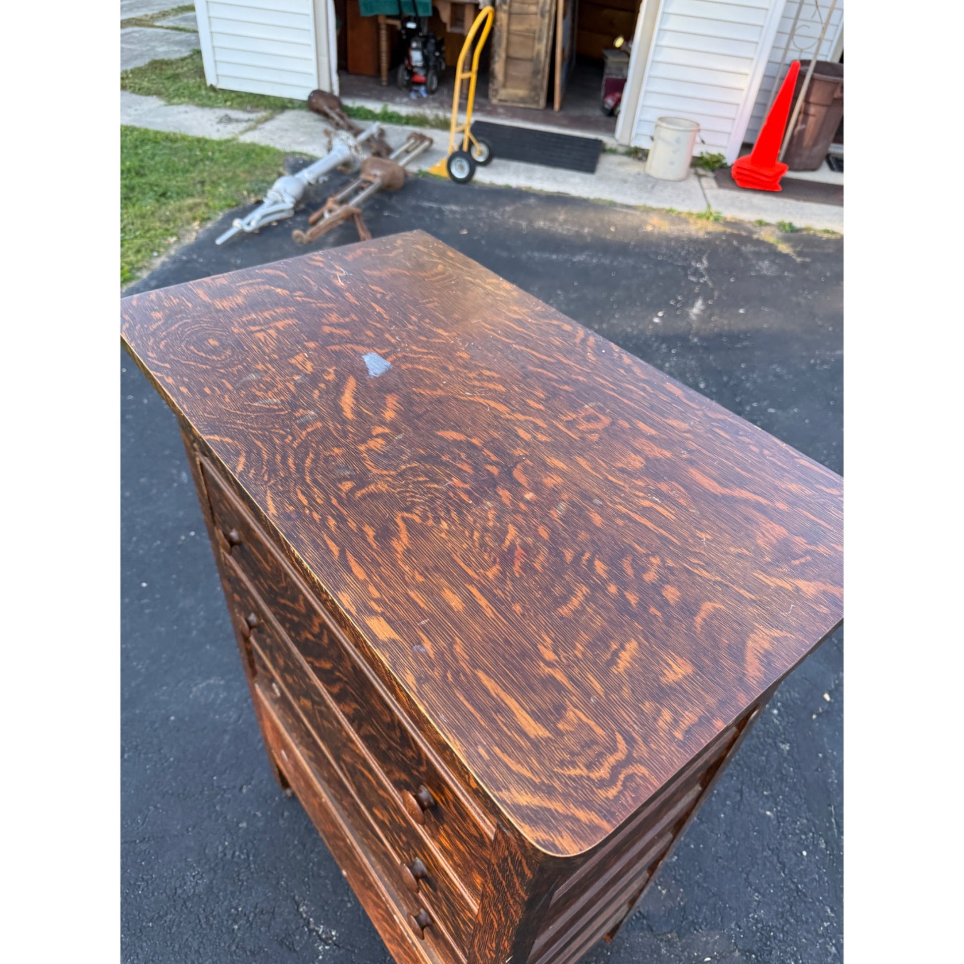 Antique Oak Dresser Five-Drawer Chest Of Drawers With Tiger Oak Finish