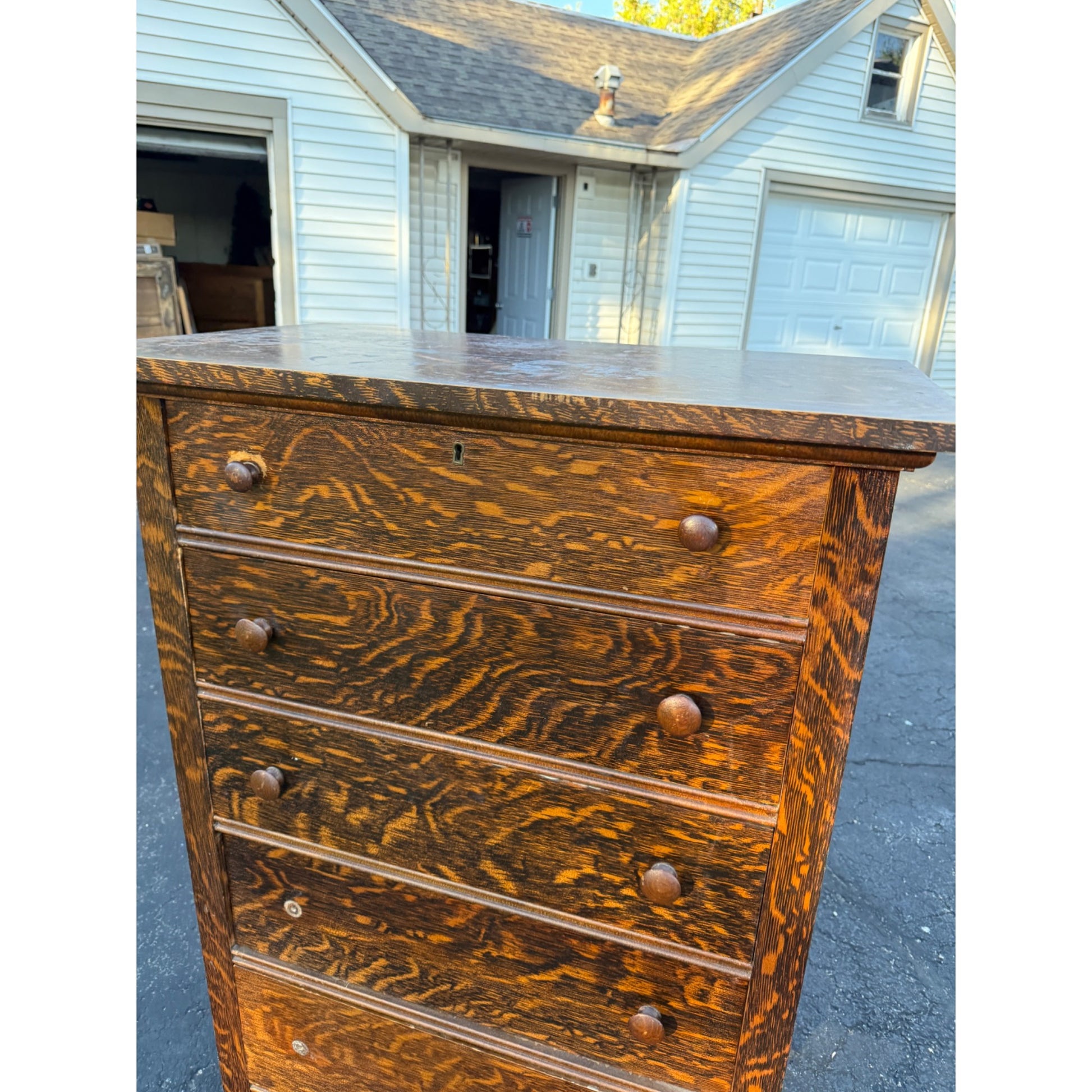 Antique Oak Dresser Five-Drawer Chest Of Drawers With Tiger Oak Finish