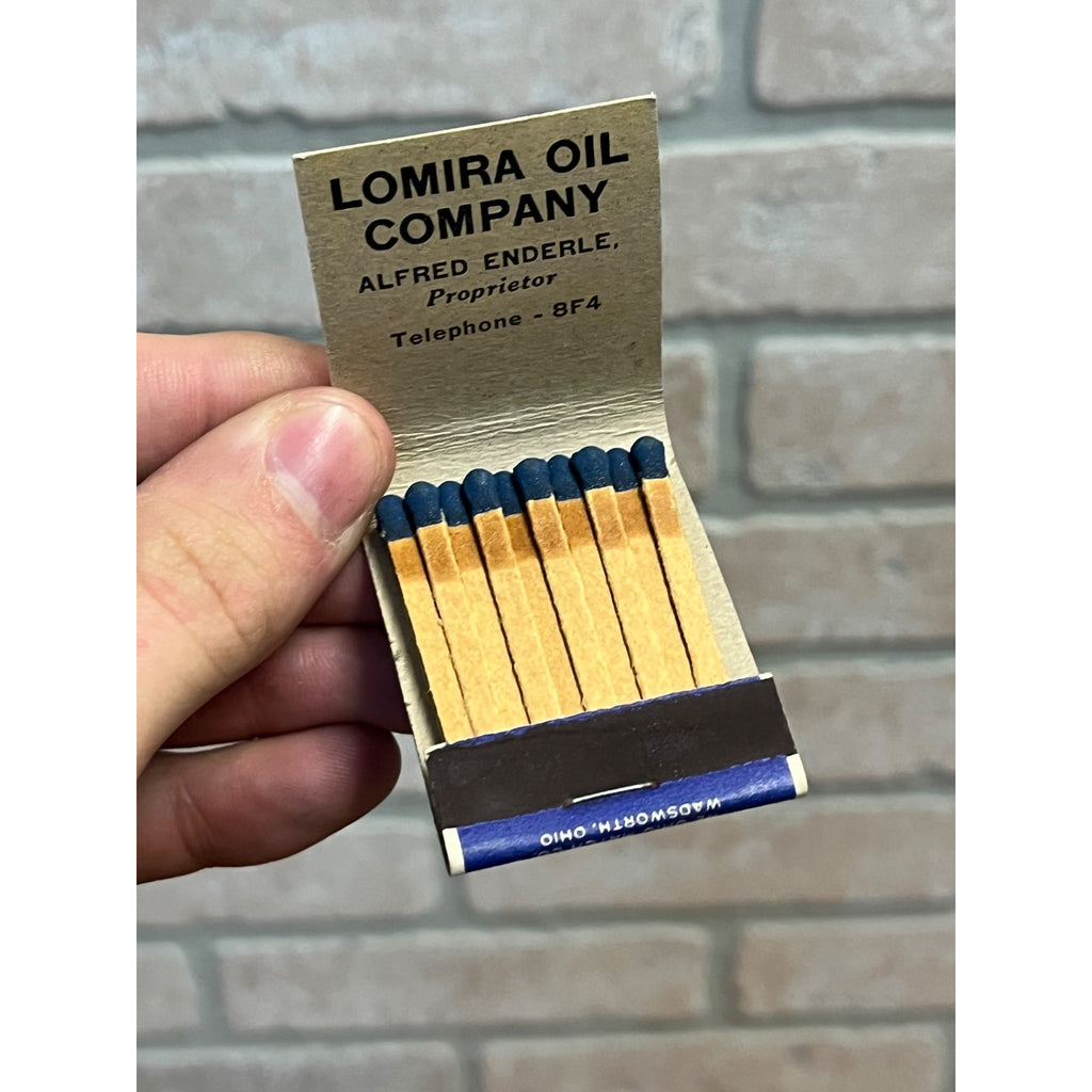 Vintage Dixie Gas Service Station Lomira Oil Wis Advertising Full Matchbook