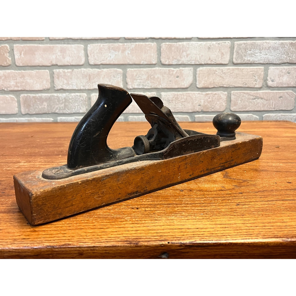 Vintage c1910s Stanley Rule & Level Co. No. 26 Wood Jack Plane 15"