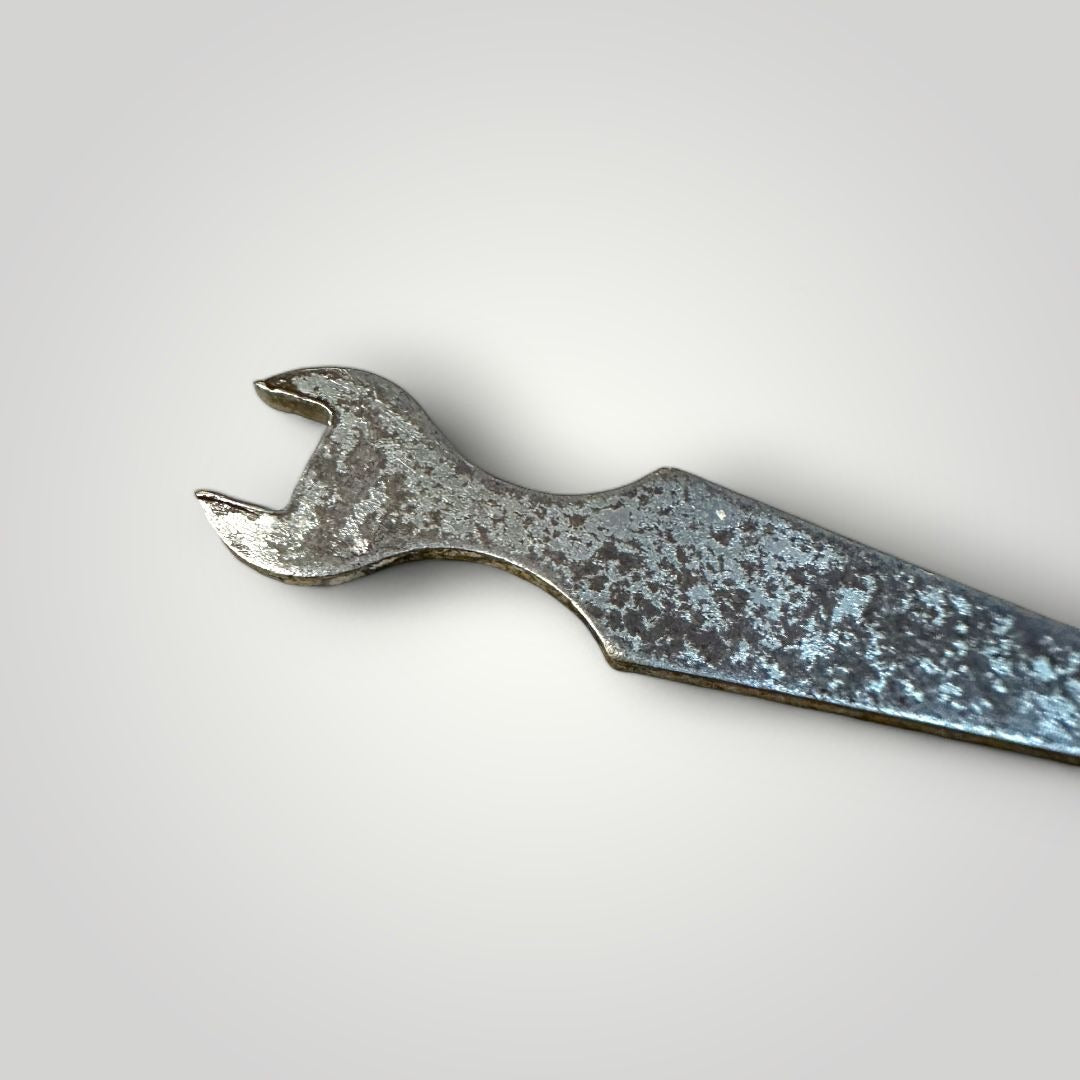 AMERICAN MODEL BUILDER COMBINATION WRENCH / SCREWDRIVER - EARLY 20TH CENTURY