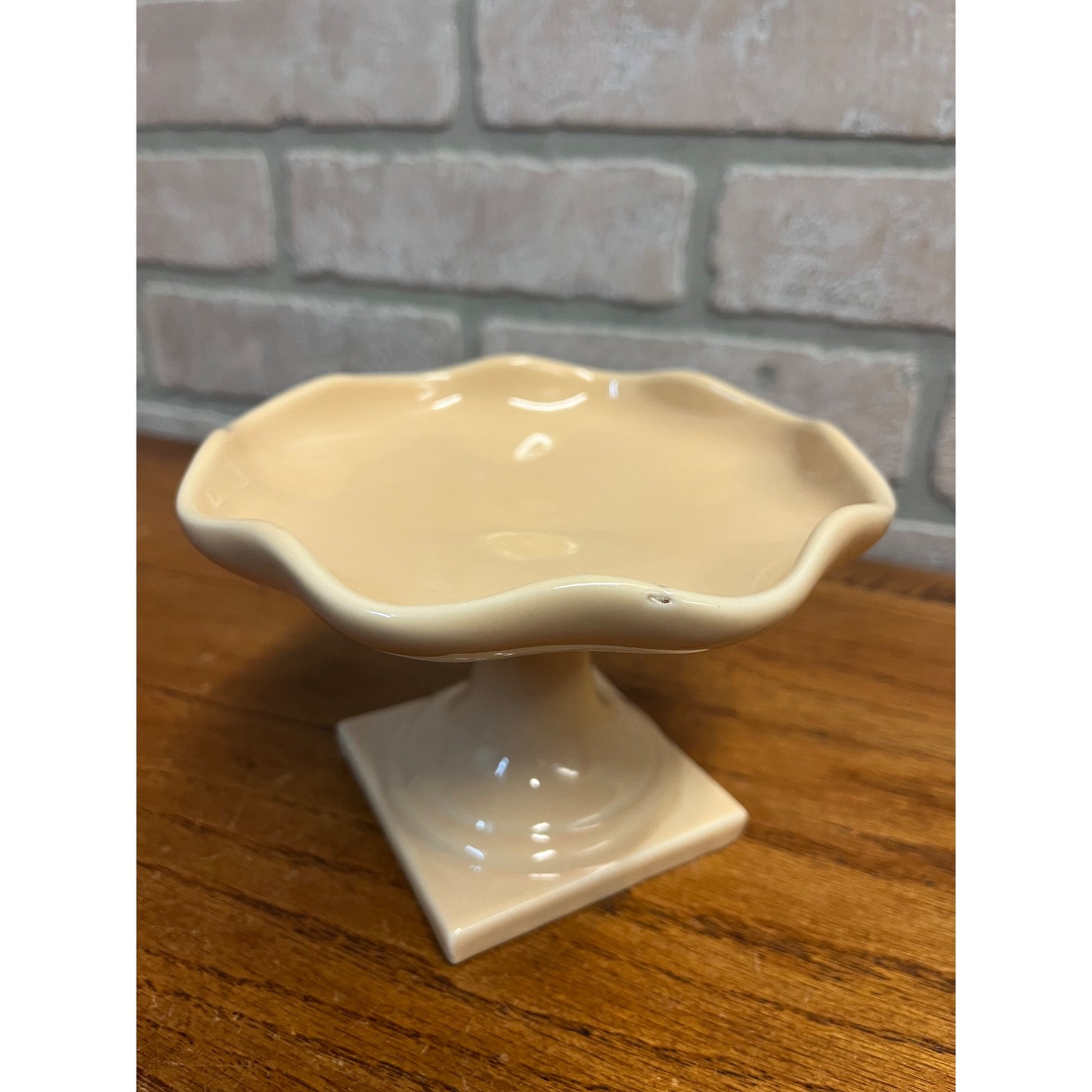 Vintage Abingdon Dish pottery Small Tray Pedestal Dish Orange Cream