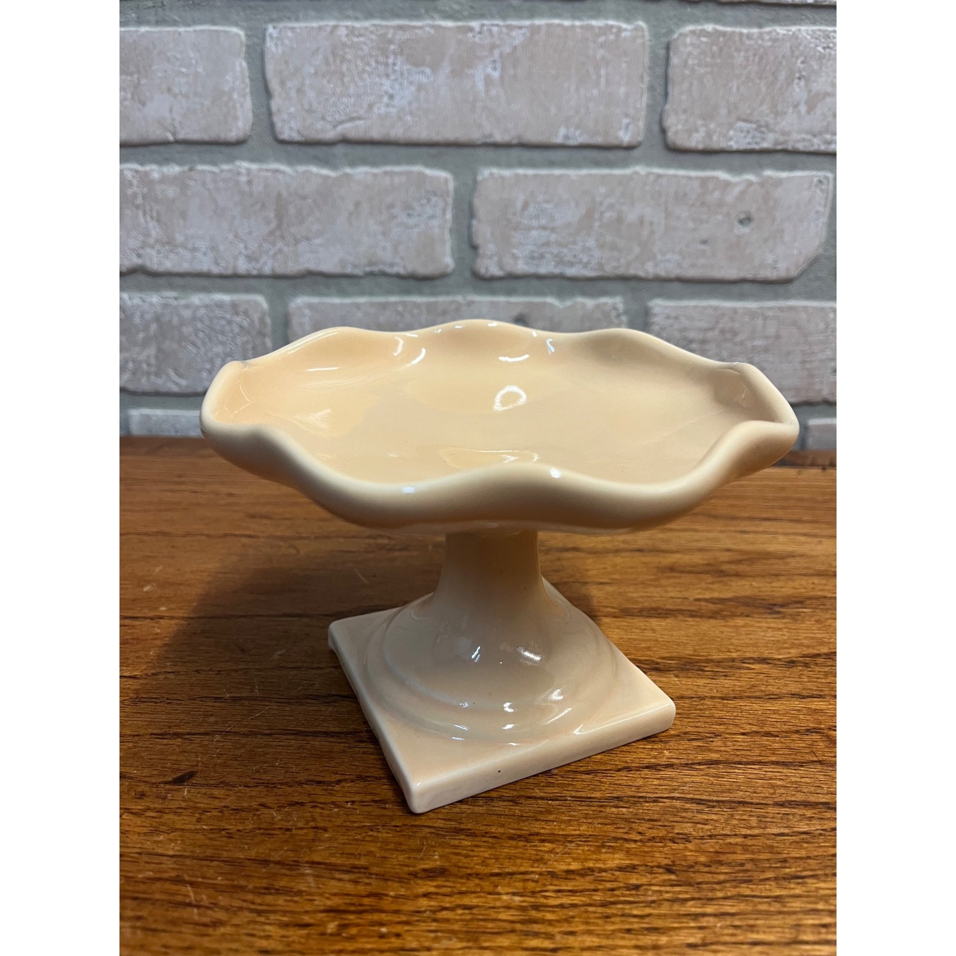 Vintage Abingdon Dish pottery Small Tray Pedestal Dish Orange Cream