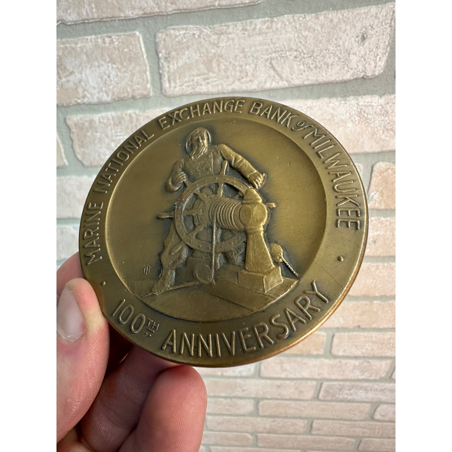 1939 MARINE NATIONAL EXCHANGE BANK OF MILWAUKEE 100TH ANNIVERSARY BRONZE MEDAL