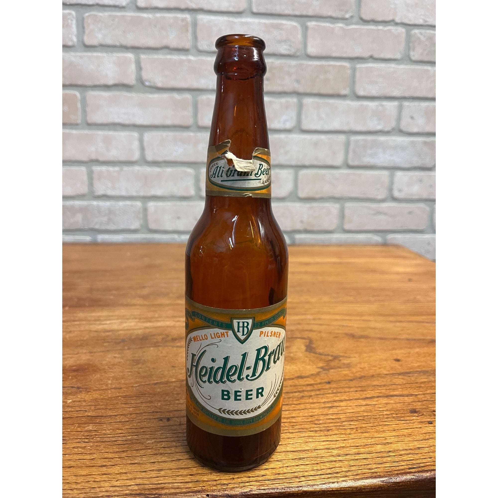 Vintage Heidel-Brau Beer Bottle W/ Label Sioux City Brewing Co. Iowa 12oz Amber