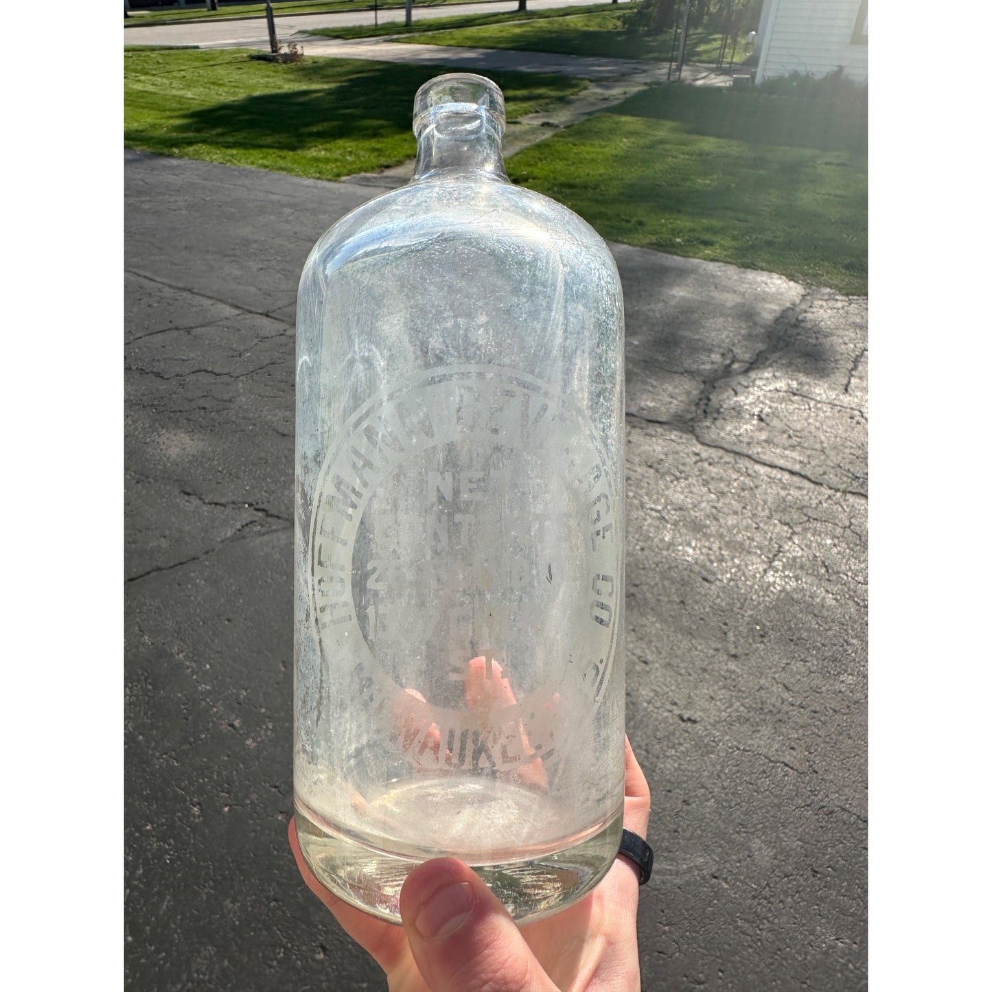 VINTAGE GLASS SELTZER BOTTLE HOFFMAN BEVERAGE MILWAUKEE WISCONSIN