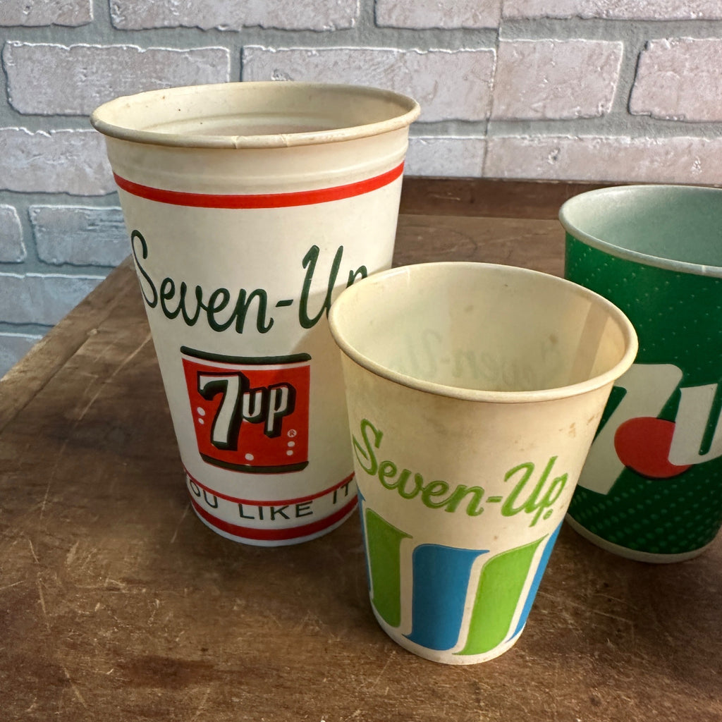 (6) Vintage 7up Paper Wax Sample Cups Soda It Likes You Retro