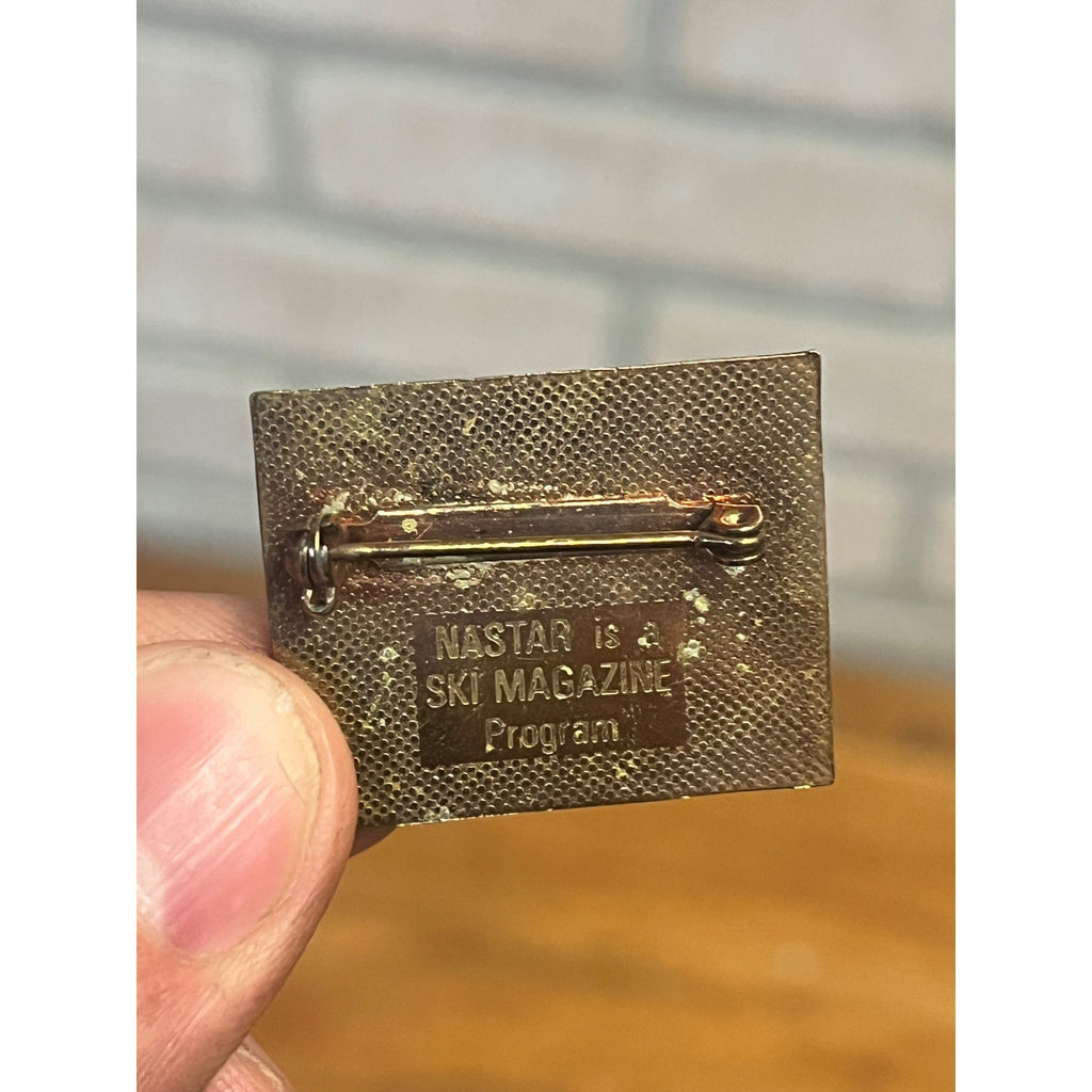 Big Powderhorn Mtn Mountain Bronze Nastar Magazine Ski Pin Bessemer, MI Michigan