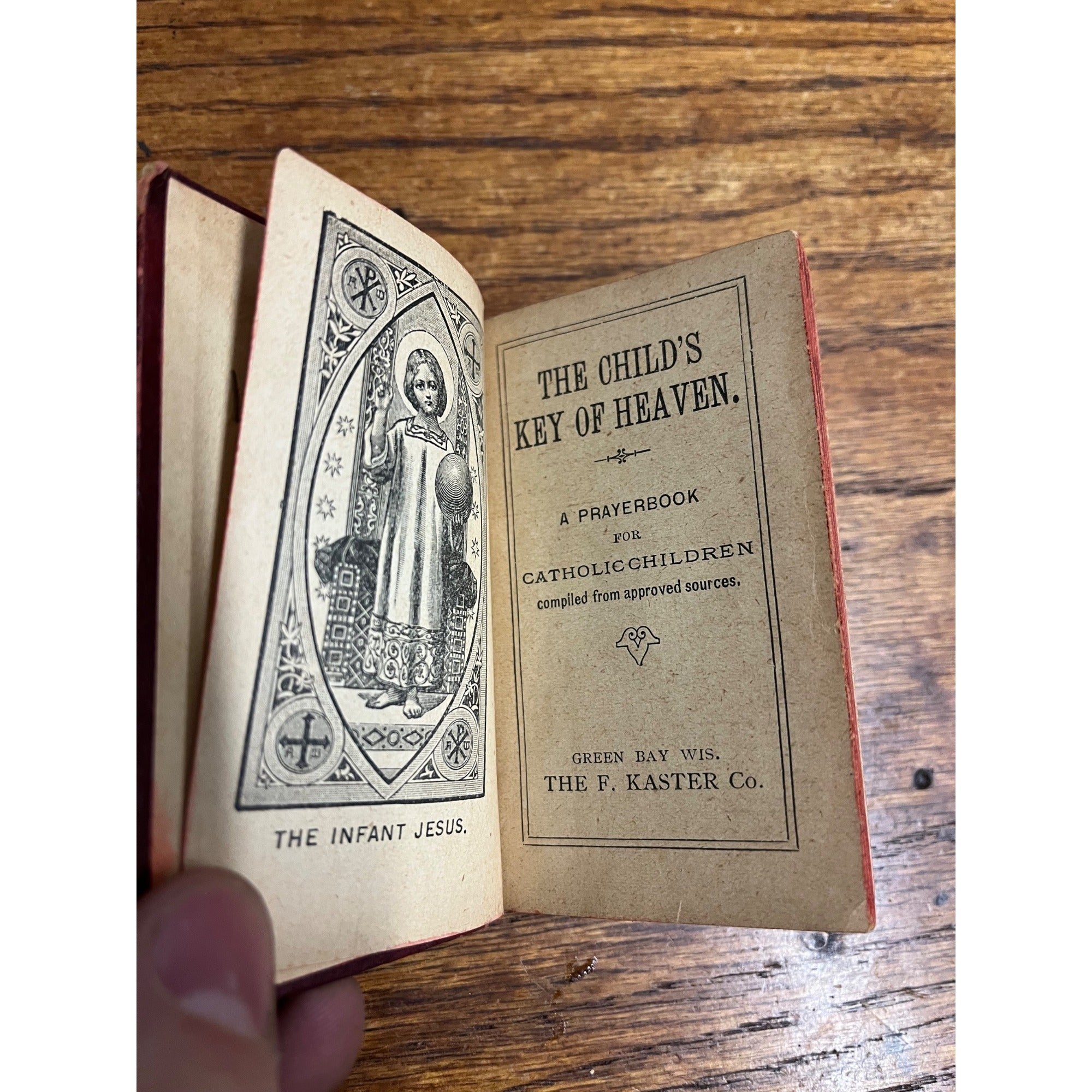 Vintage 1920s The Child's Key to Heaven Miniature Book Catholic Kaster Green Bay