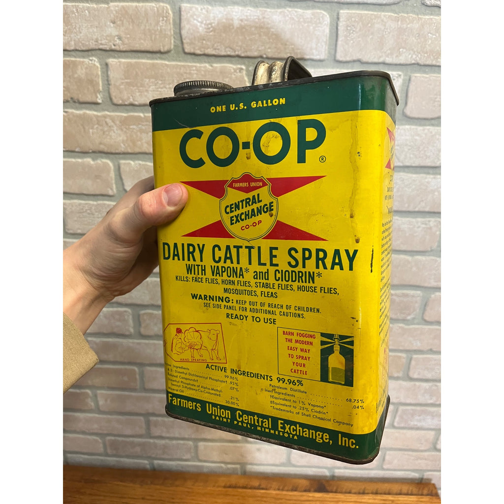 Vintage Co-Op Dairy Cattle Spray Gallon Advertising Tin Can Farm Animal Vet