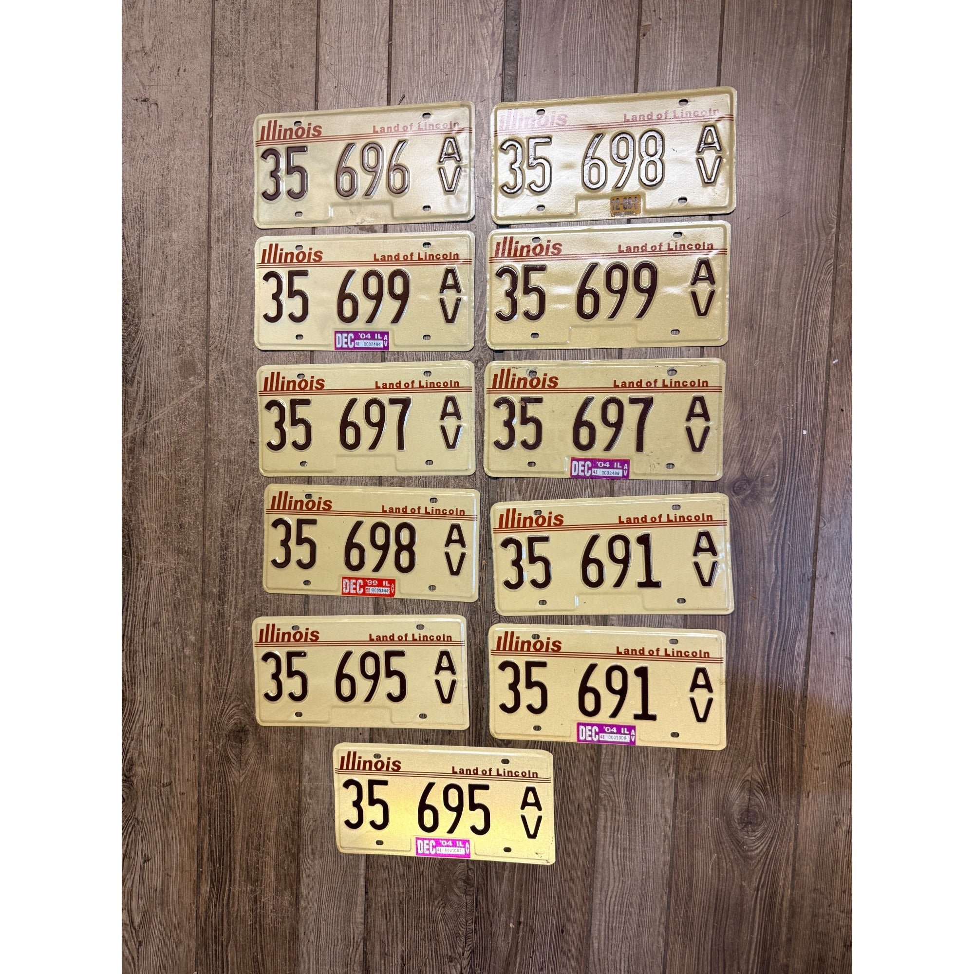Vintage Large Lot (11) Illinois License Plates 1990s-2000s Land of Lincoln Motto