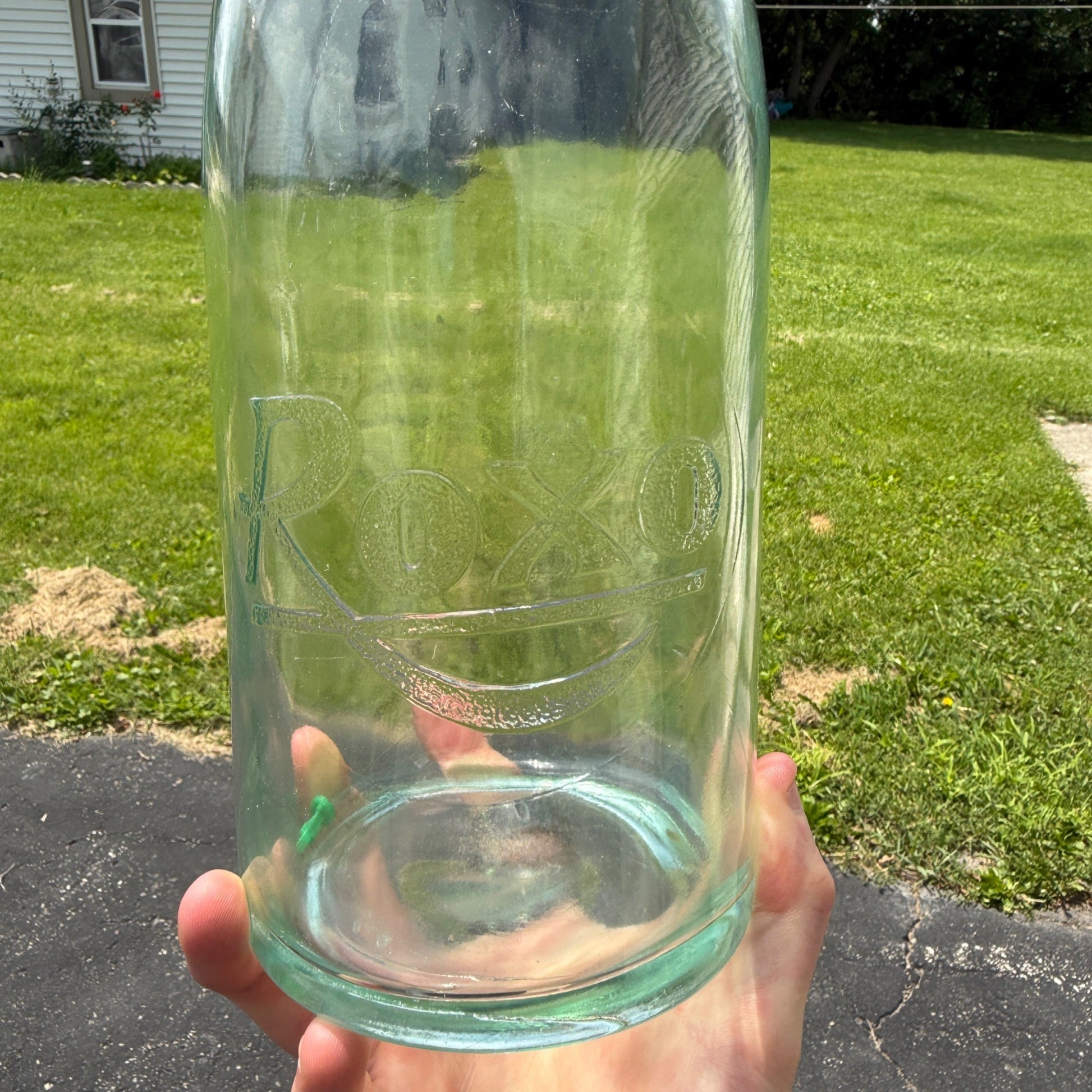 Roxo Spring Water Large 1/2 Gallon Bottle Waukesha WI Wisconsin Soda