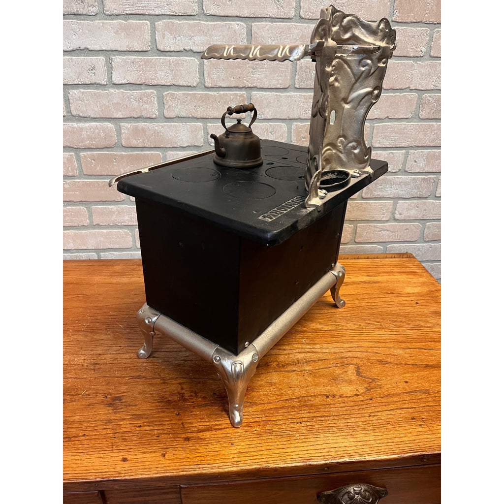 Antique Original 1880s Bucks Stove Range Junior 4 Child's Toy Salesmans Sample