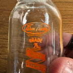 Farm Fresh Grade A Dairy Products Chester ILL. Half-Pint Glass Milk Bottle