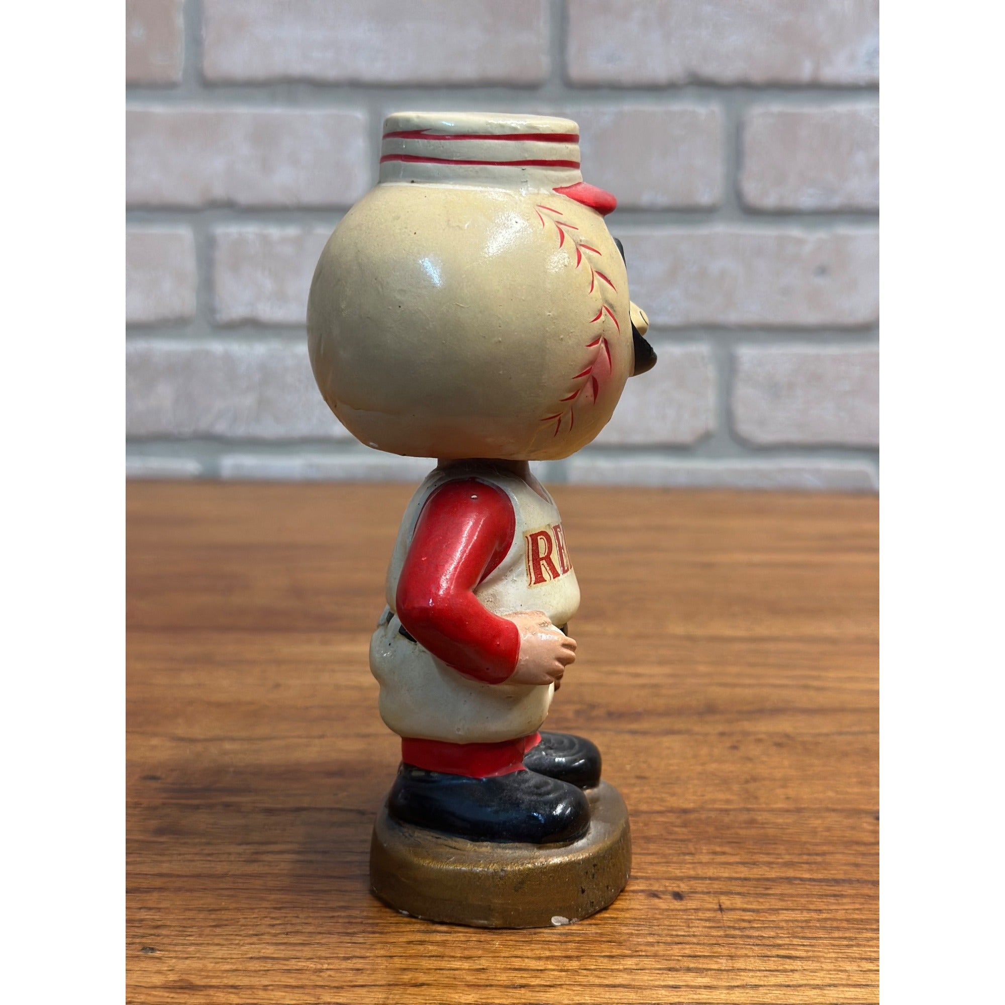 Vintage 1960s Cincinnati Reds Mascot Bobblehead Nodder Gold Base Series