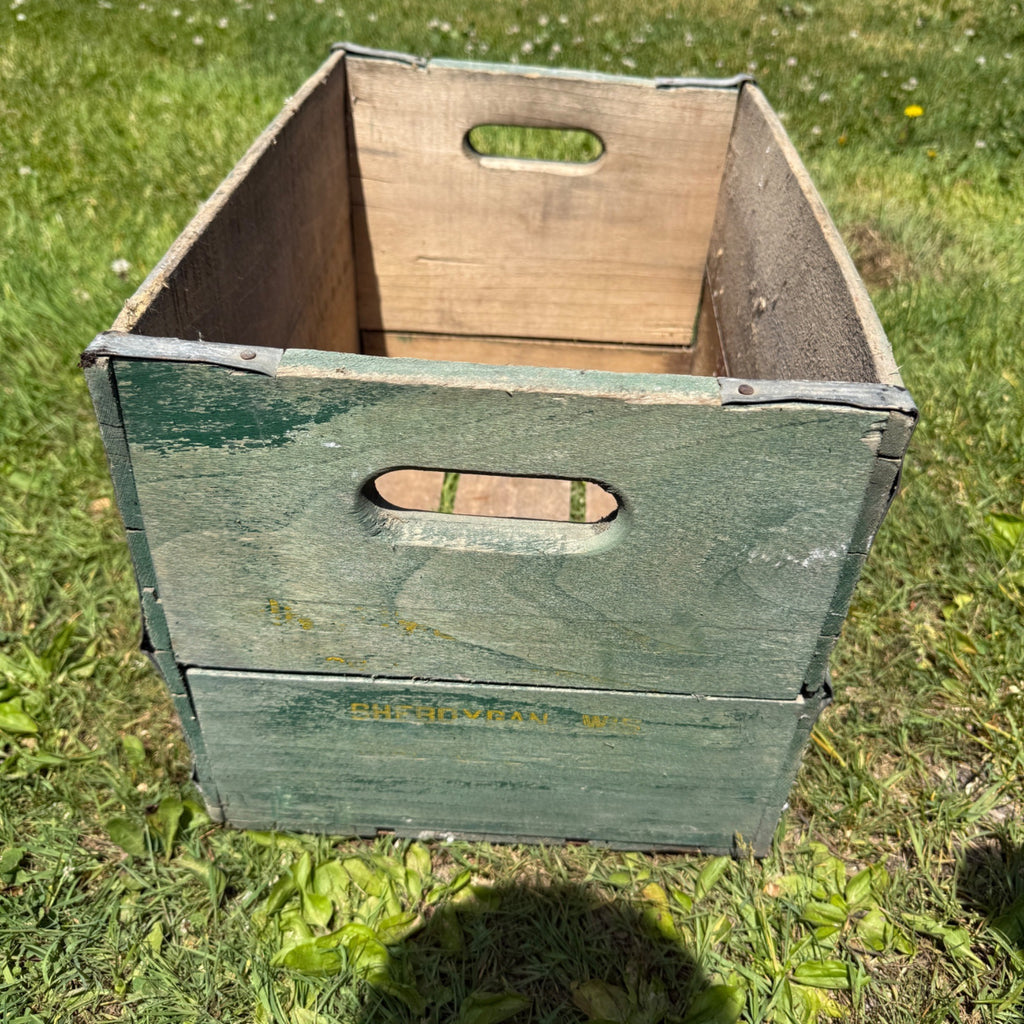 Vintage Springtime Beverages Springs Wooden Crate Box Sheboygan Wis Wisconsin