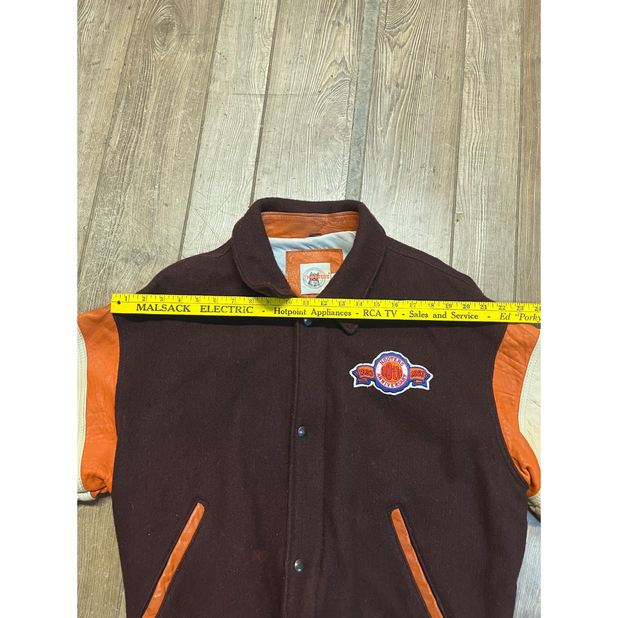 Vintage Hooters 10th Anniversary Varsity Lettermans Jacket Size L