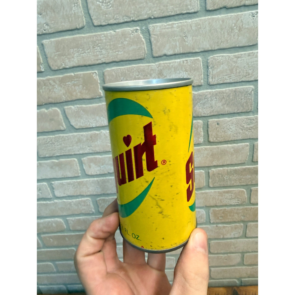 Vintage Squirt Soda Can GRAFS Beverages Milwaukee, WI.