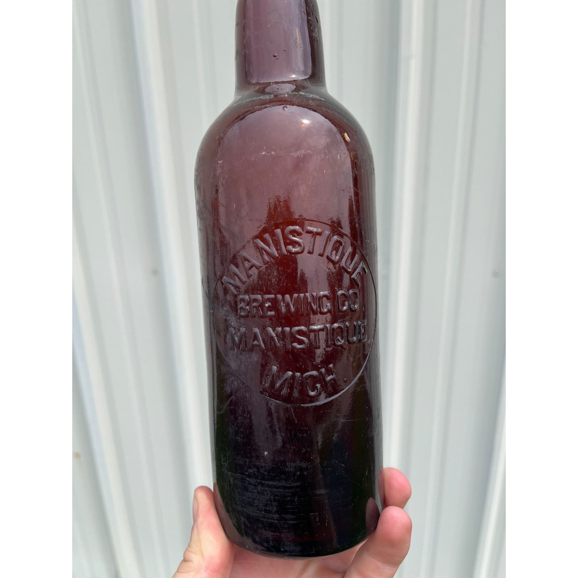 SCARCE c1900 Manistique Brewing Co. Michigan Amber Beer Bottle Quart
