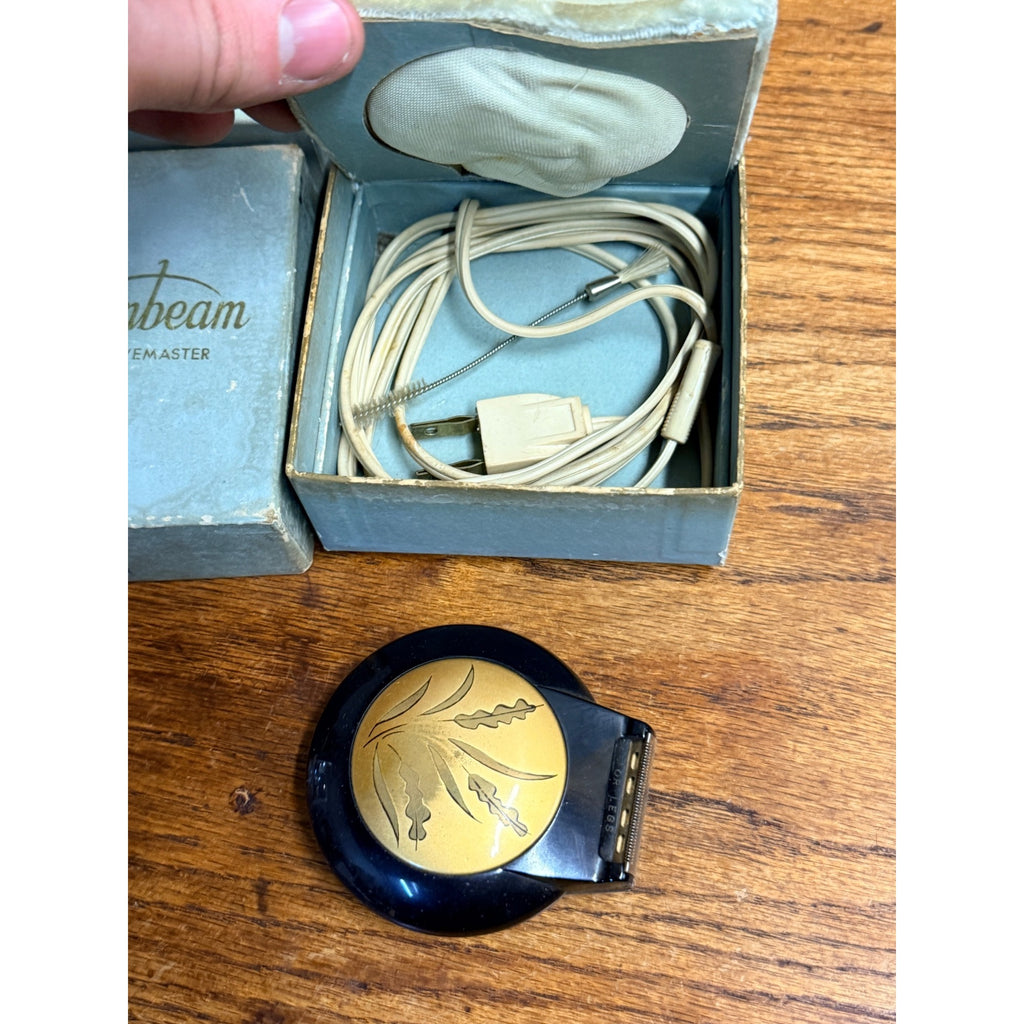 Vintage Lady Sunbeam Shavemaster Model LS Razor Lot (2) Black & Turquoise w/ Box