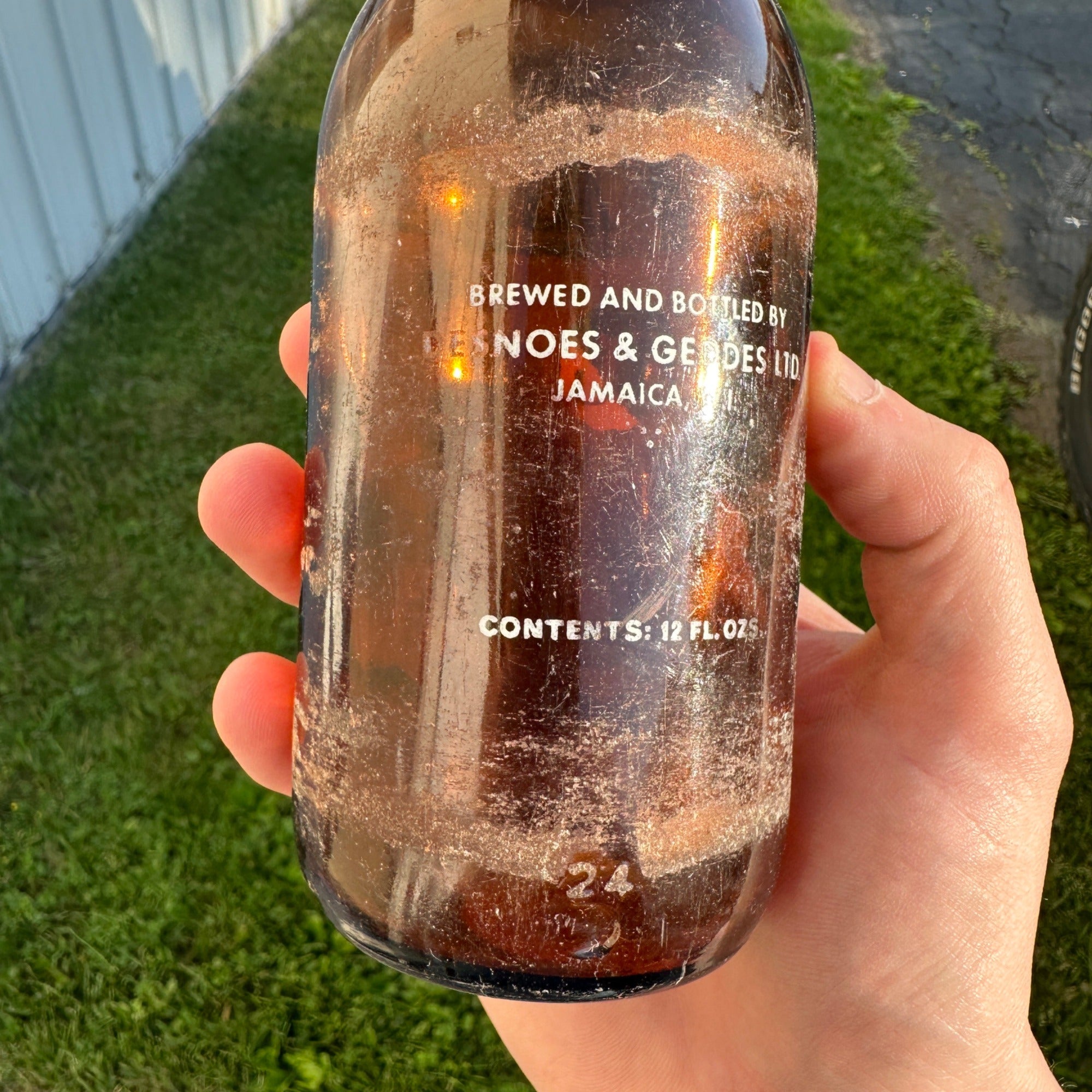 Vintage 1940s Red Stripe Lager Beer ACL Amber Brown Bottle Jamaica WIs Wisconsin