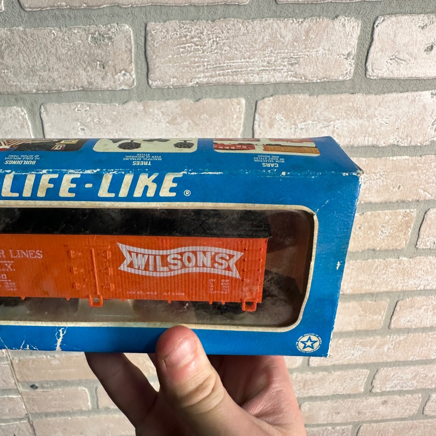 HO LIFE-LIKE WILSON CAR LINES REEFER 8360 IN ORIGINAL BOX NOS NEW