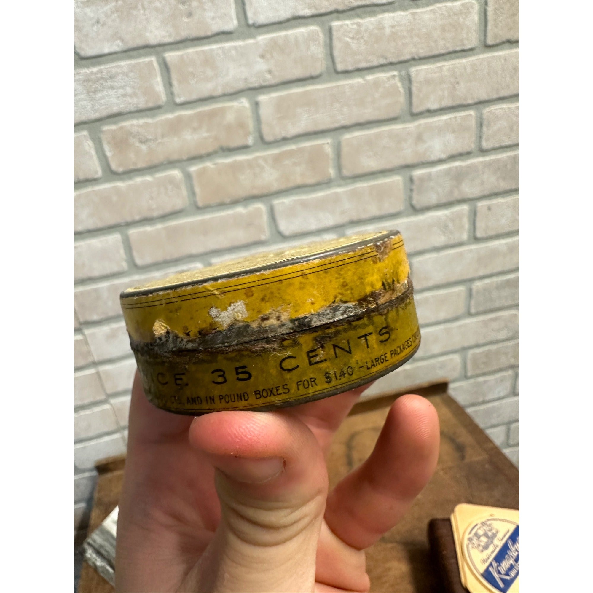 Vintage Early 1900s Bickmore's Gall Salve for Horses & Cattle Advertising Tin Can