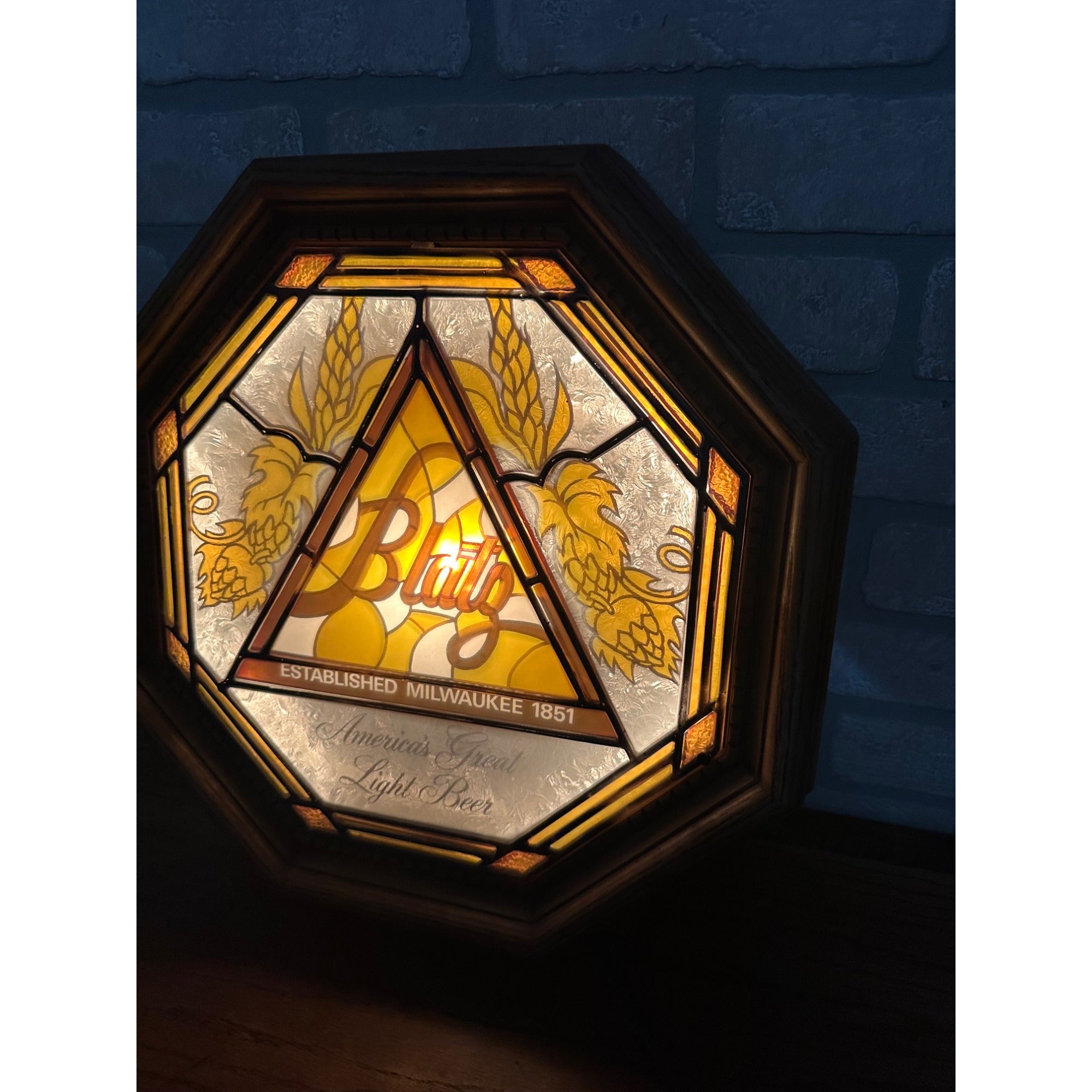 Vintage 1978 Blatz Beer Lighted Bar Sign 16x16 Light Beer Mancave Sign RARE