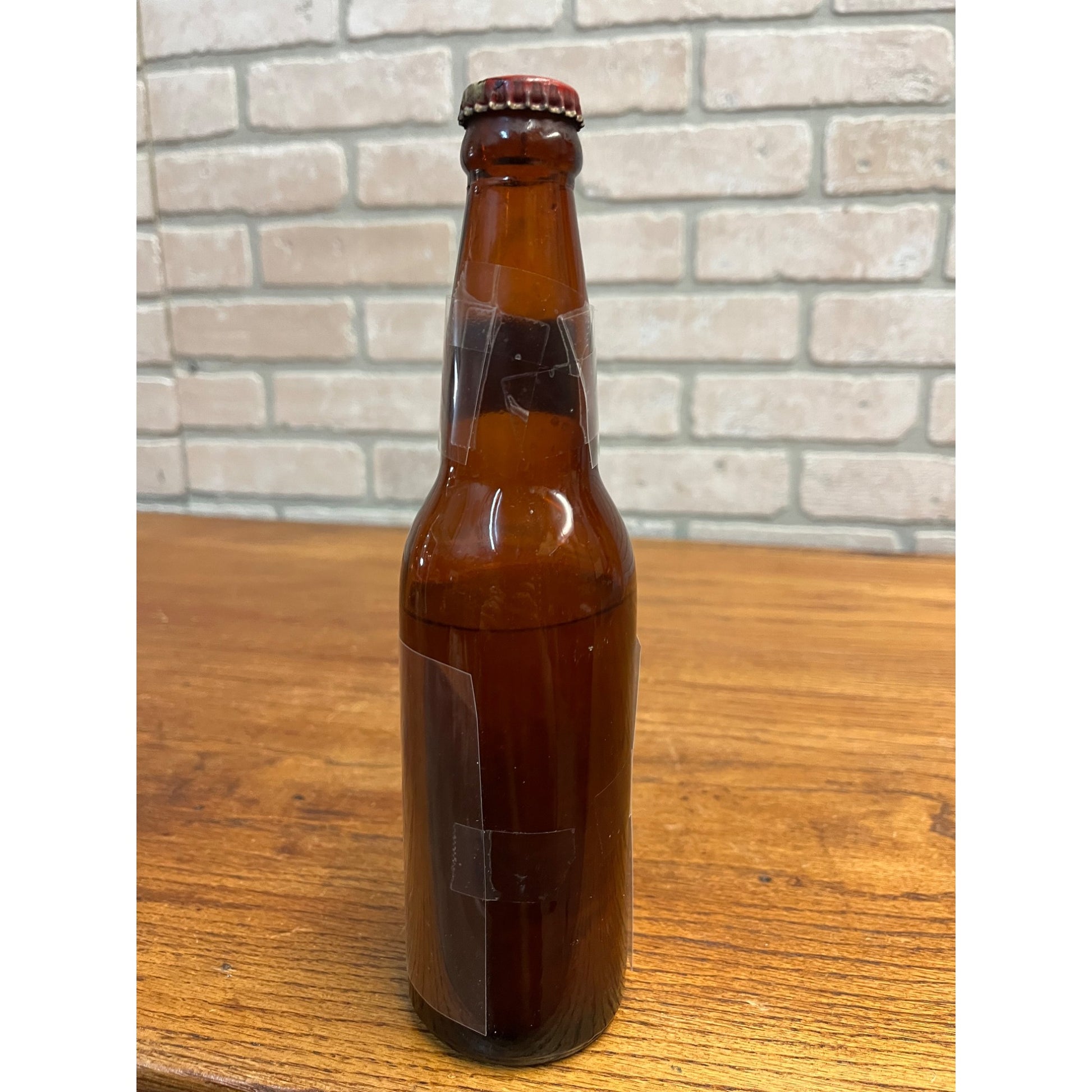 Vintage Commander Beer Capitol Brewing Co IRTP Paper Label Bottle Milwaukee 12oz