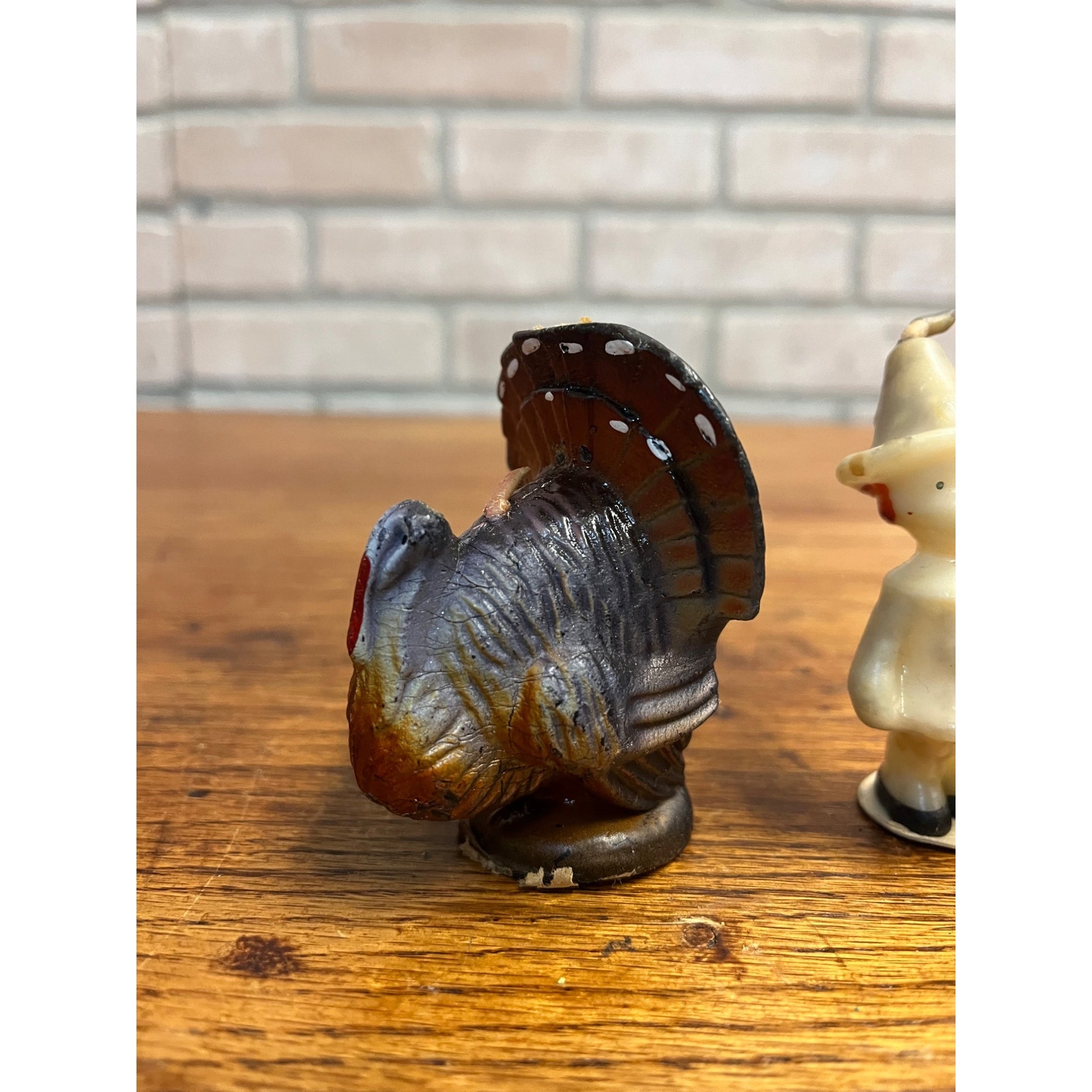 Vintage Thanksgiving Turkey Pilgrim Mobil Oil Tavern Figural Wax Candles