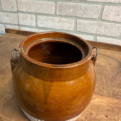 RED WING BROWN & WHITE BAILED BEAN POT WITH BAR HANDLE RIBBED