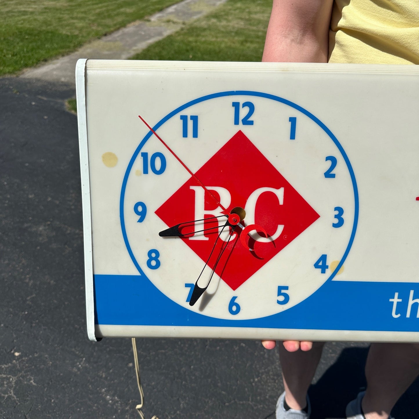 Vintage 1960s Royal Crown Cola RC Soda Lighted Advertising Clock Sign