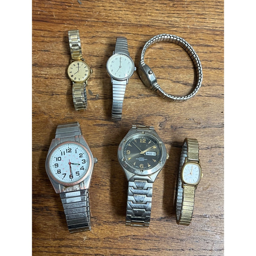 Vintage Lot Mens & Ladies Wrist Watches Parts/Repair Seiko Timex ++
