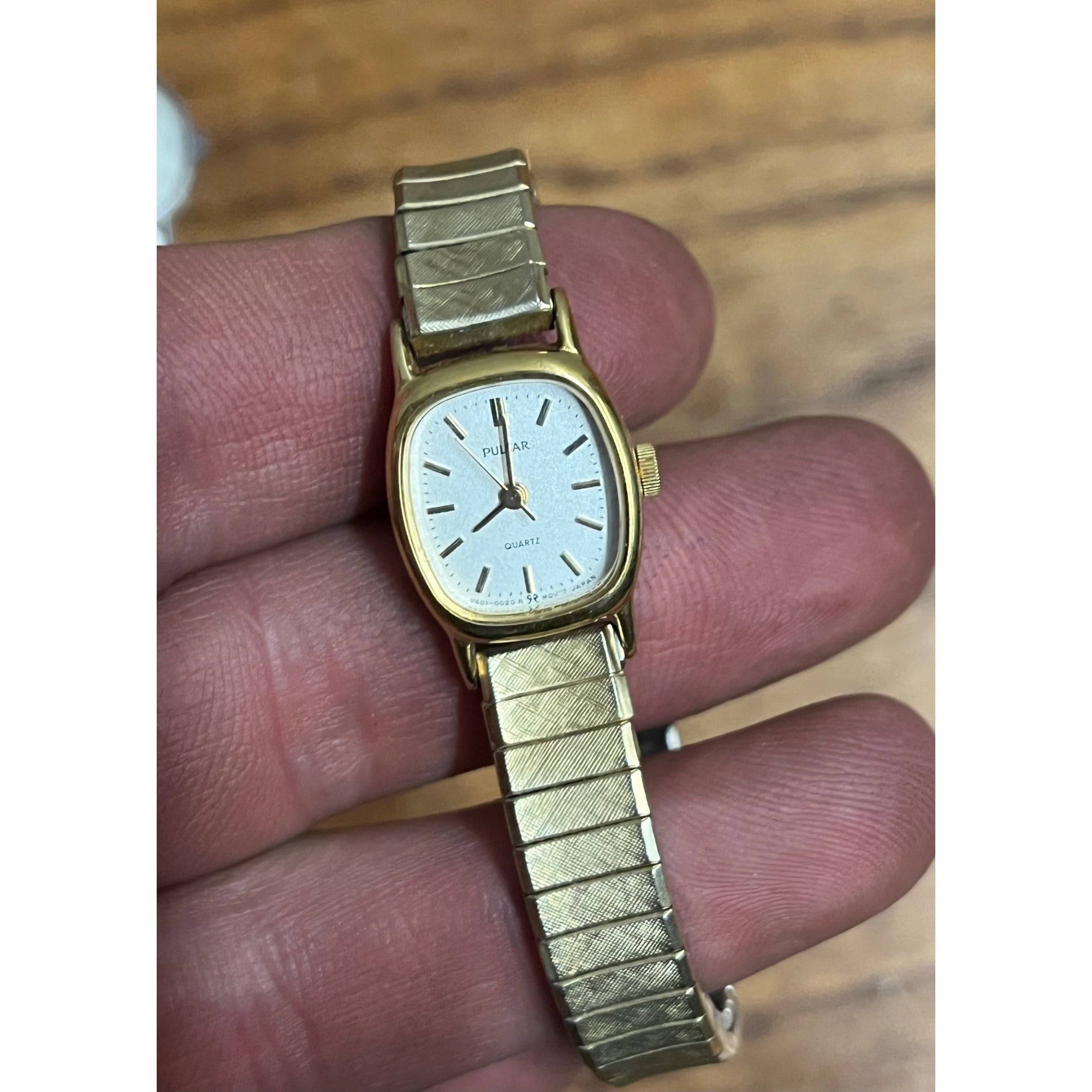 Vintage Lot Mens & Ladies Wrist Watches Parts/Repair Seiko Timex ++