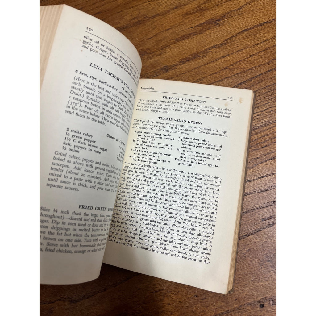 Out of Kentucky Kitchens By Marion Flexner 1949 Hardcover Book