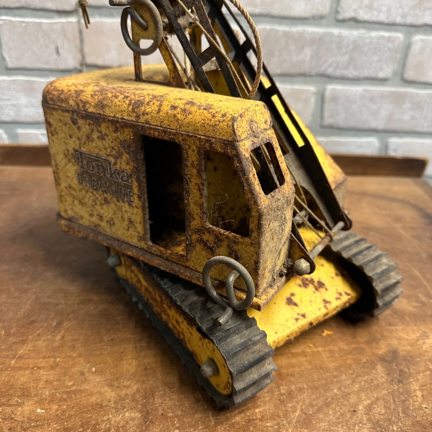 Early Tonka Dragline Vintage Pressed Steel Crane Toy Rusty For Parts Restoration