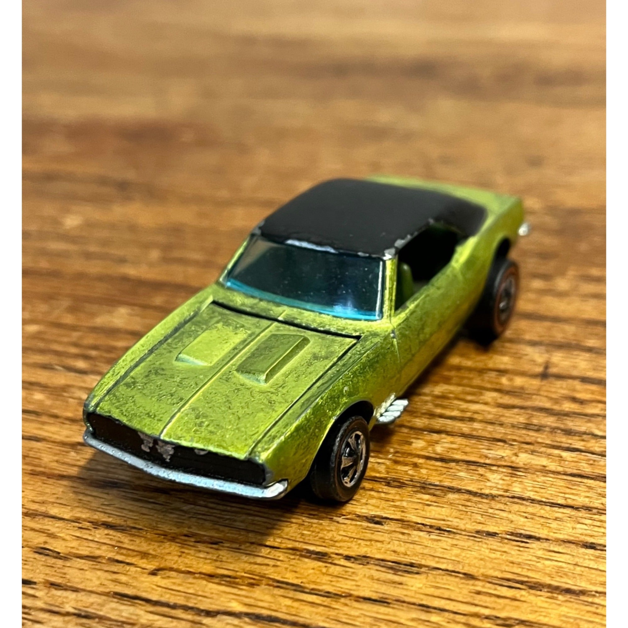 Vintage Hot Wheels Redlines 1967 Custom Camaro Antifreeze Balck Roof HK - Clean