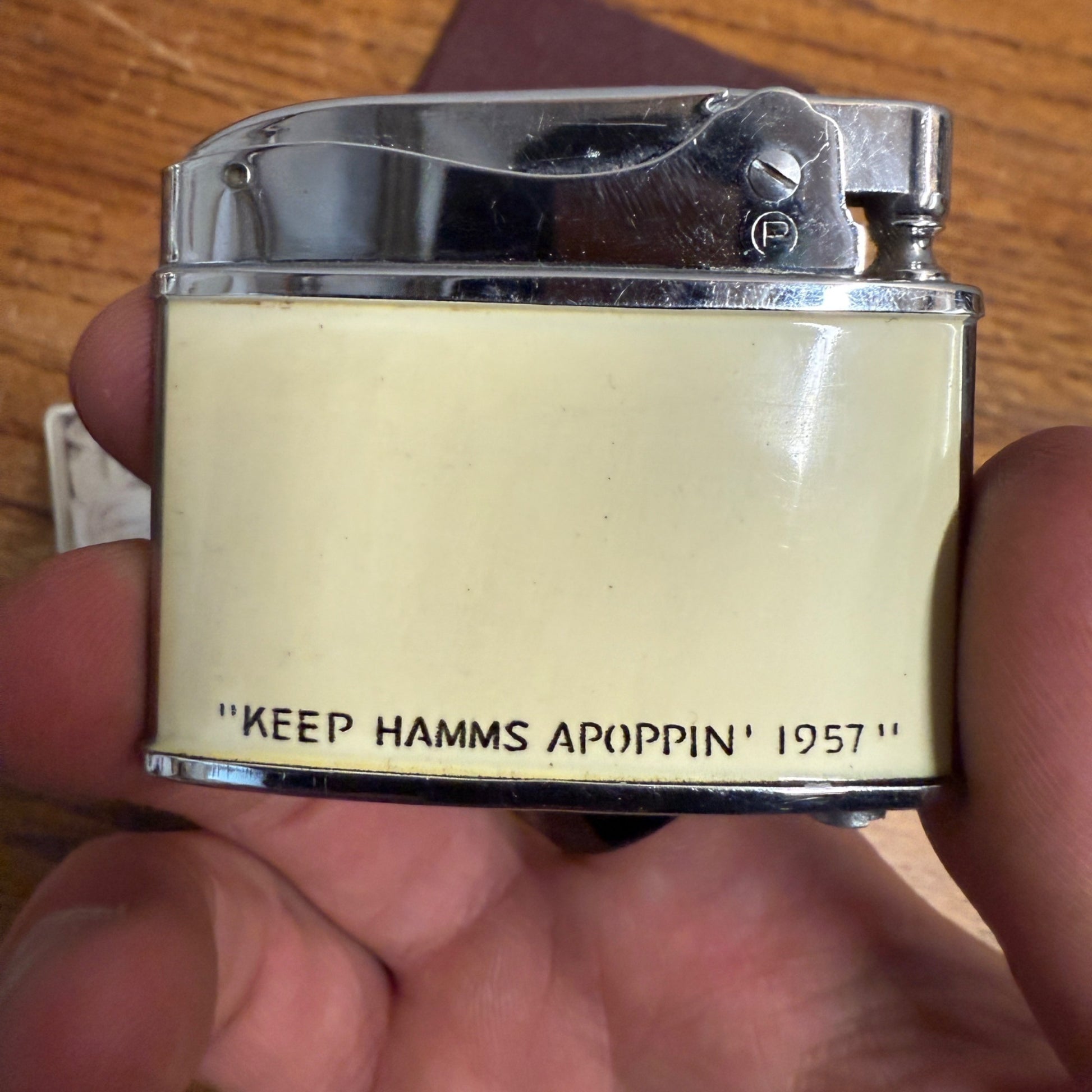 RARE Vintage 1957 Hamm's Beer Penguin Cigarette Lighter w/ Box Logrolling Bear