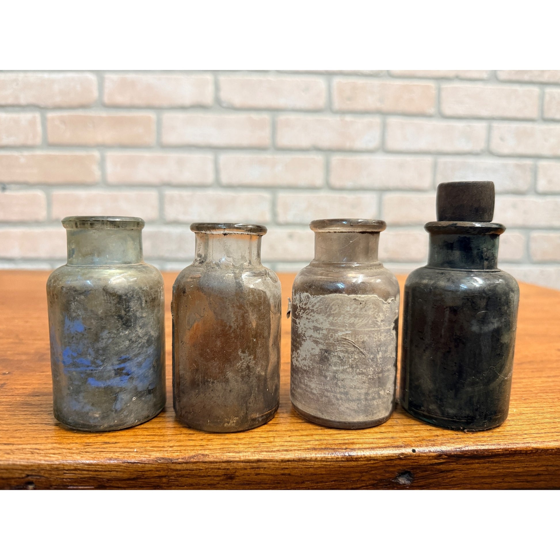 Vintage 1920s Shoe Polish S.W. Bixby & Co. Advertising Bottles Jars Lot (4)