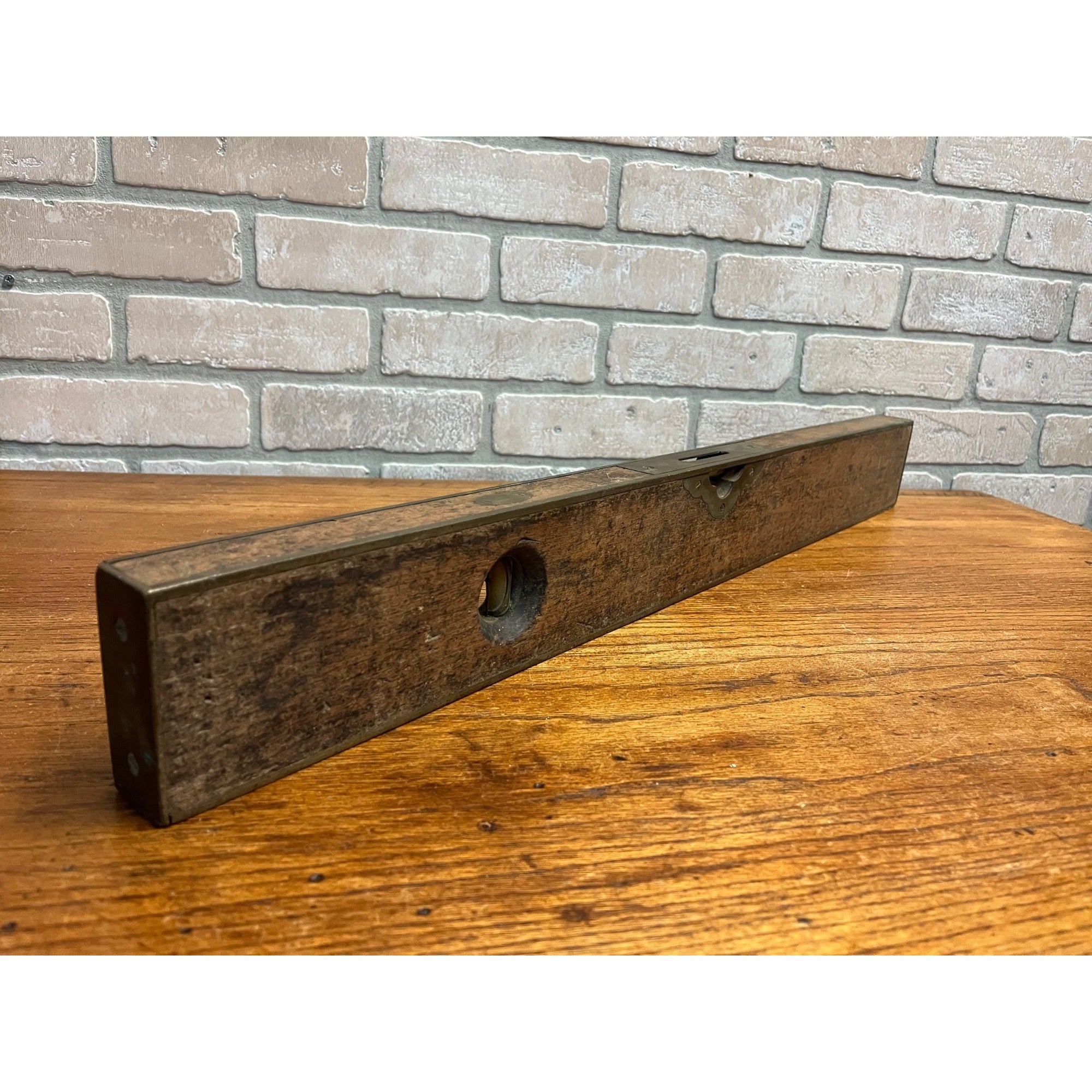 Antique Stratton Brothers No.1 Mahogany & Brass 28" Carpenter Level