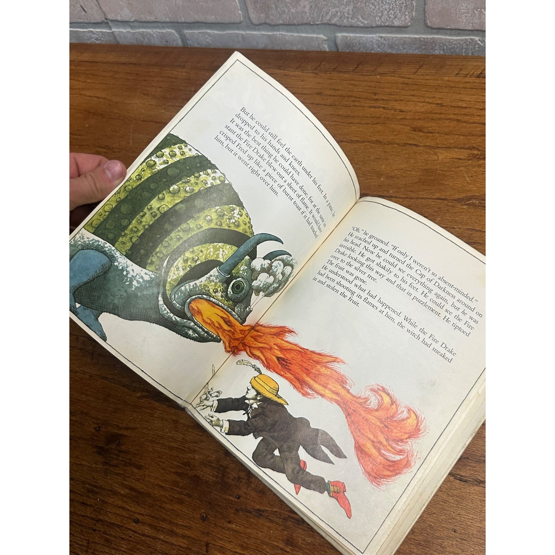 Forgetful Fred by Jay Williams (1974) Children's Book Halloween Witch HC